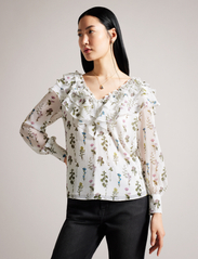 Ted Baker London - AVAROSE - blouses met lange mouwen - 99 white - 4
