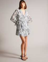 Ted Baker London - GIORGII - short dresses - 99 white - 4