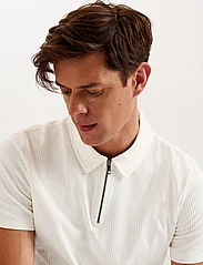 Ted Baker London - ZARKES - polo marškinėliai trumpomis rankovėmis - 99 white - 4