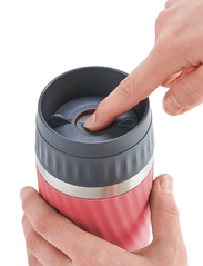 Tefal - Travel Mug Easy Twist 0,36 l. Red - laveste priser - red - 5