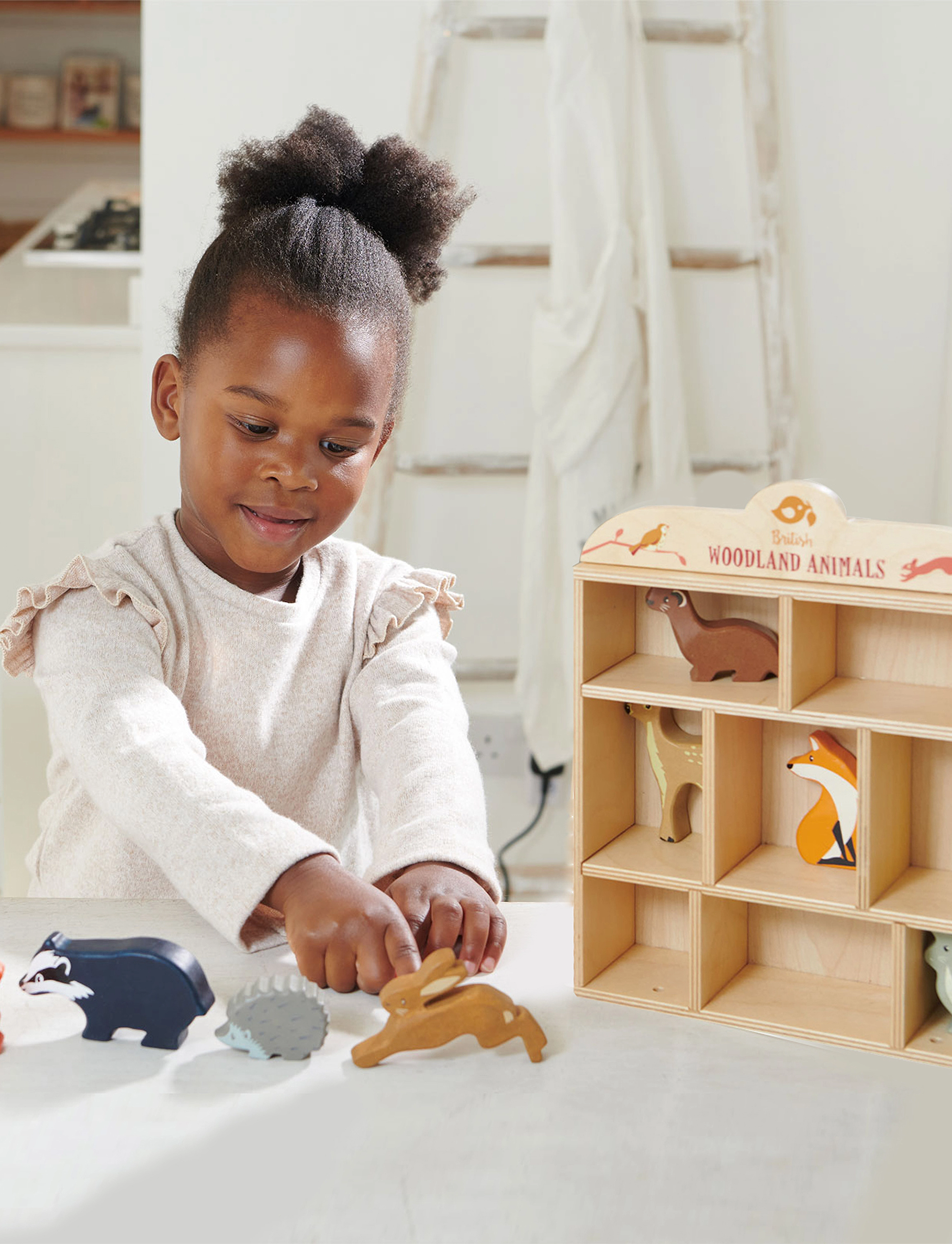Tender Leaf - Display Shelf with 8 Wooden Animals - Woodlands - lekset - multi - 4