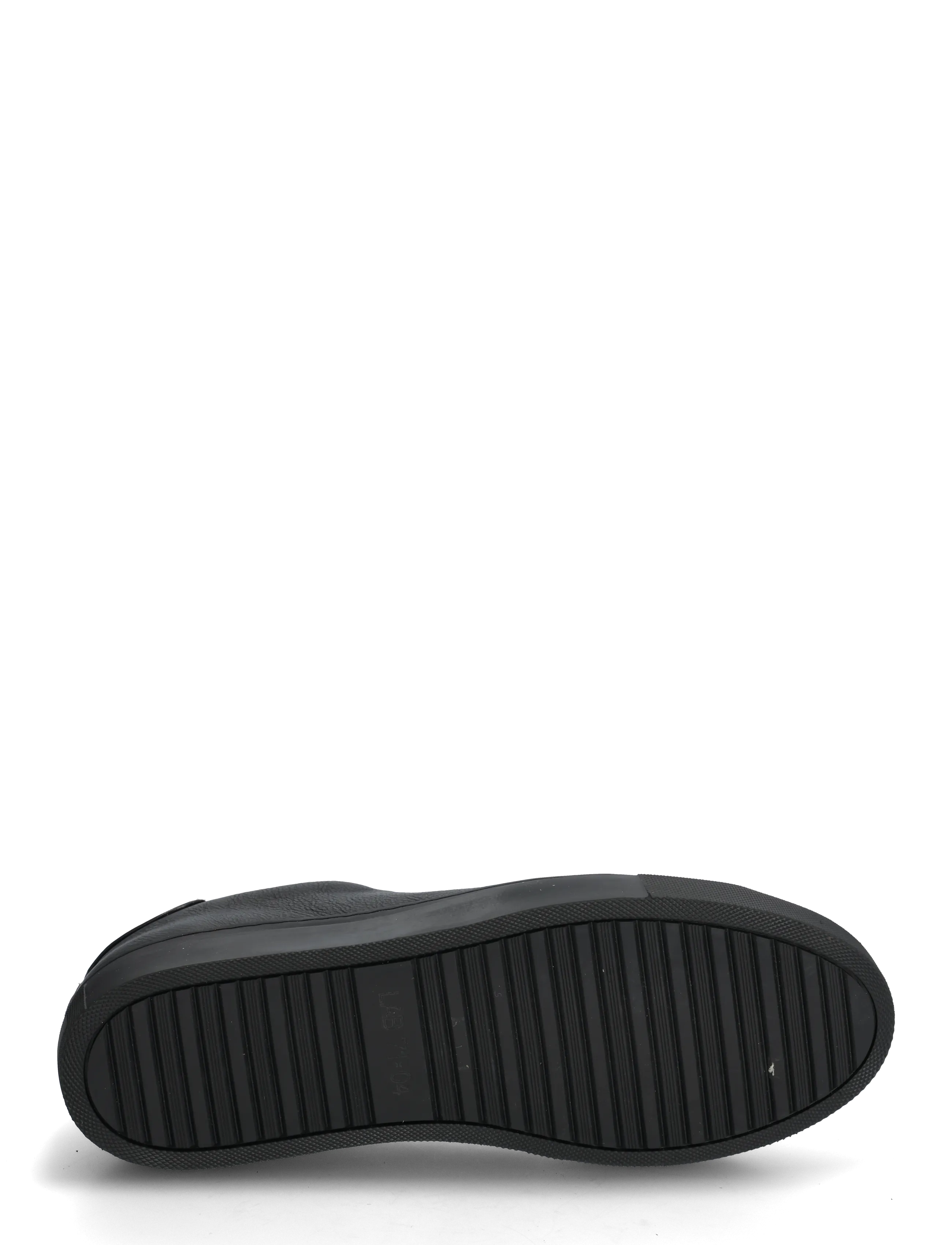 TGA by Ahler - LFW21 740 - low tops - black - 4