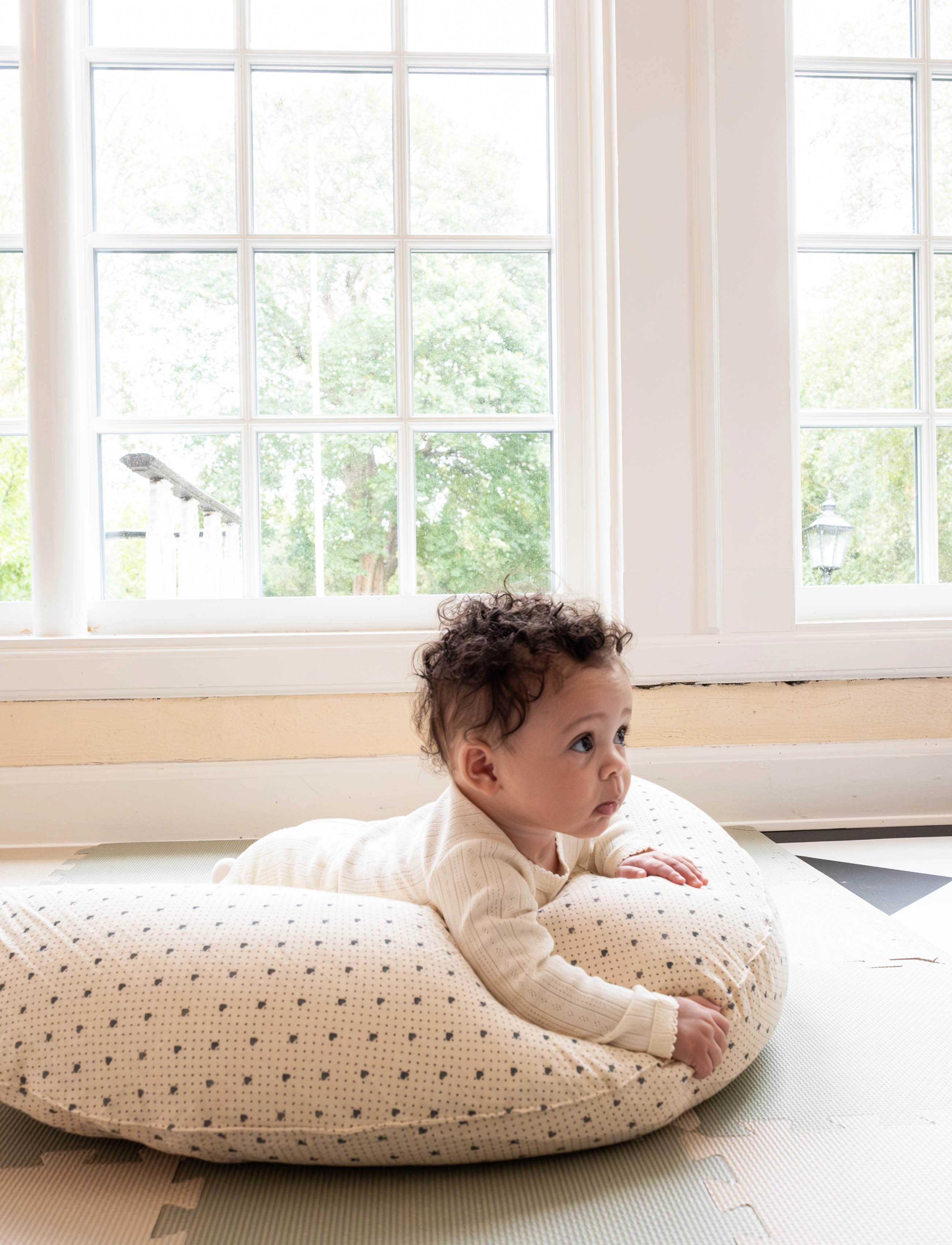 That's Mine - Moon nursing pillow - lots of love sky - 4