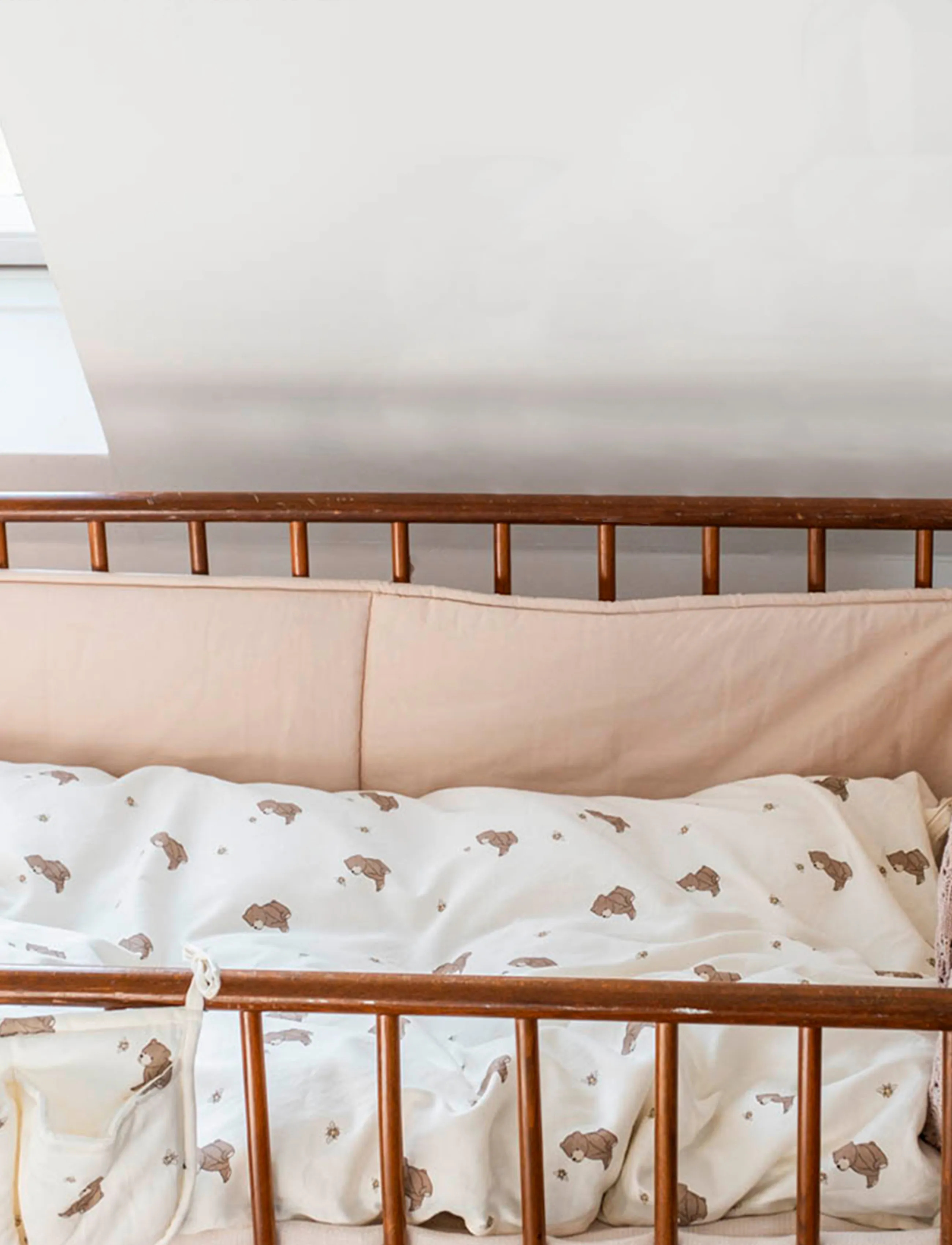 That's Mine - Lotus bed bumper - bed bumper - oatmeal - 1