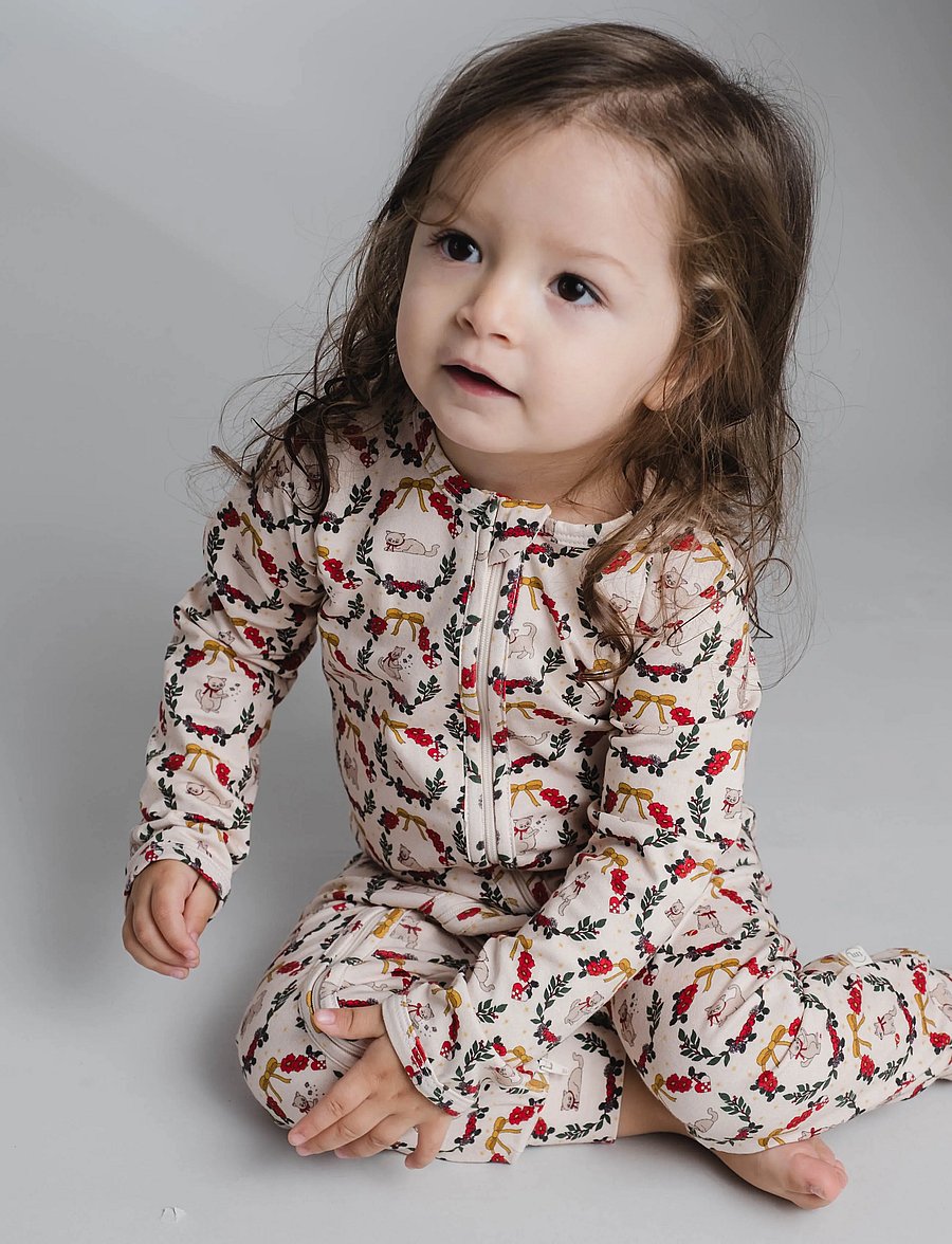 That's Mine - Elliotte onesie - magamiskombinesoonid - christmas wreath - 3