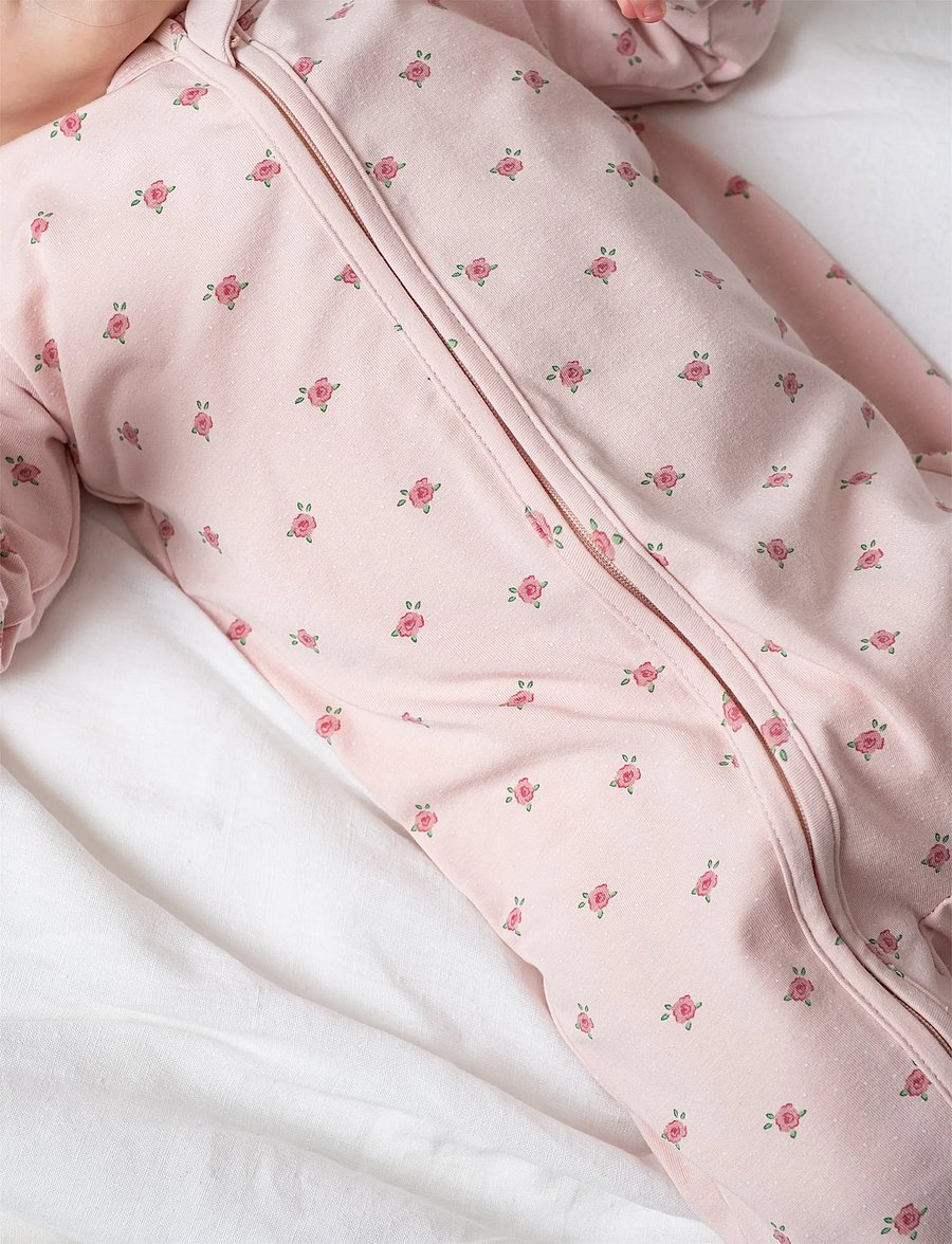 That's Mine - Elliotte onesie - pidžaama-kombinesoonid - tiny roses - 0