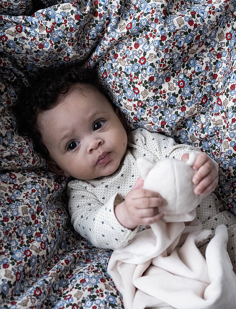 That's Mine - Elia wrap body - pattern wrap bodies - lots of love sky - 4