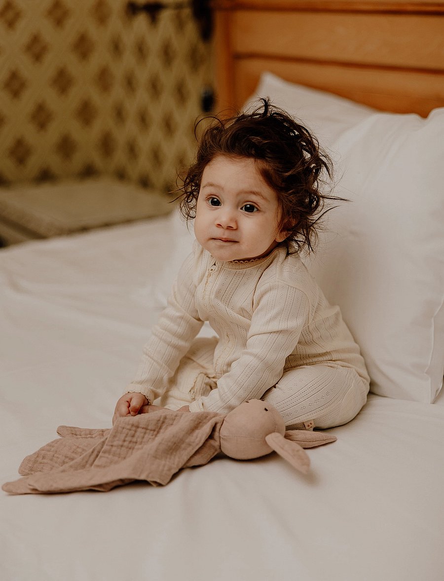 That's Mine - Ami Cuddle Cloth - snuttefiltar - shadow grey bunnie - 2