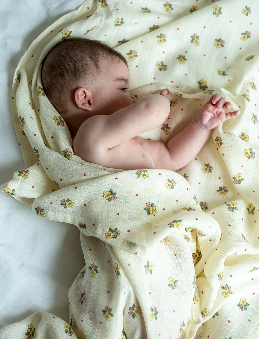 That's Mine - Jana muslin swaddle - swaddles - sweetheart petals - 2