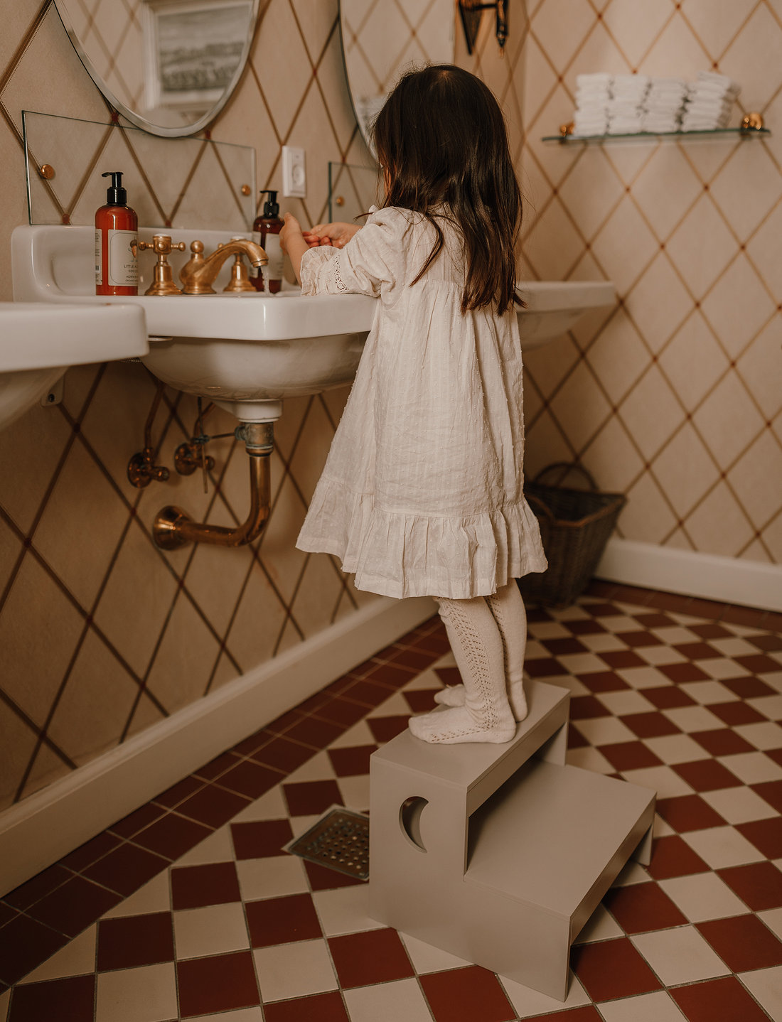 Bathroom stools and chairs deals