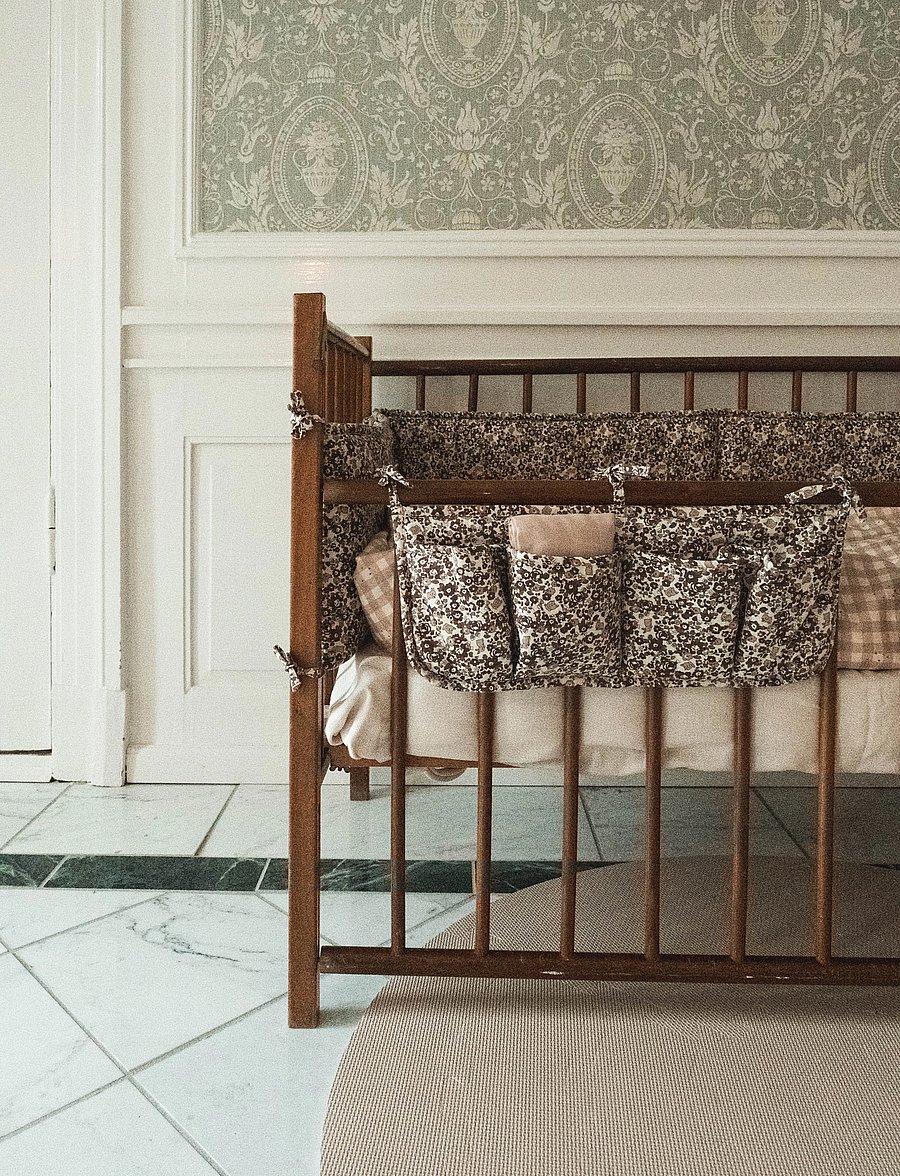 That's Mine - Louis bed pocket - rúmvasar - flora bunnies rose taupe - 2