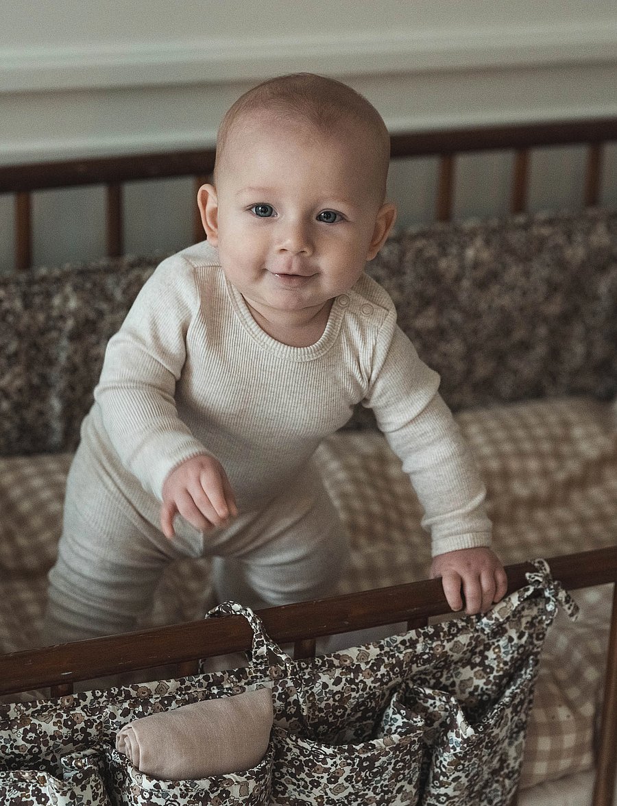 That's Mine - Louis bed pocket - rúmvasar - flora bunnies rose taupe - 3