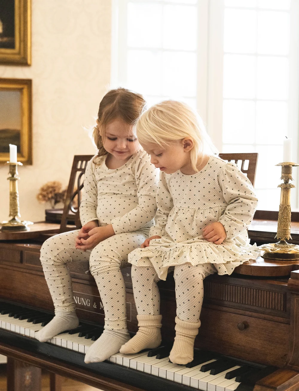 That's Mine - Emilio homewear set - pyjamassæt - lots of love sky - 2