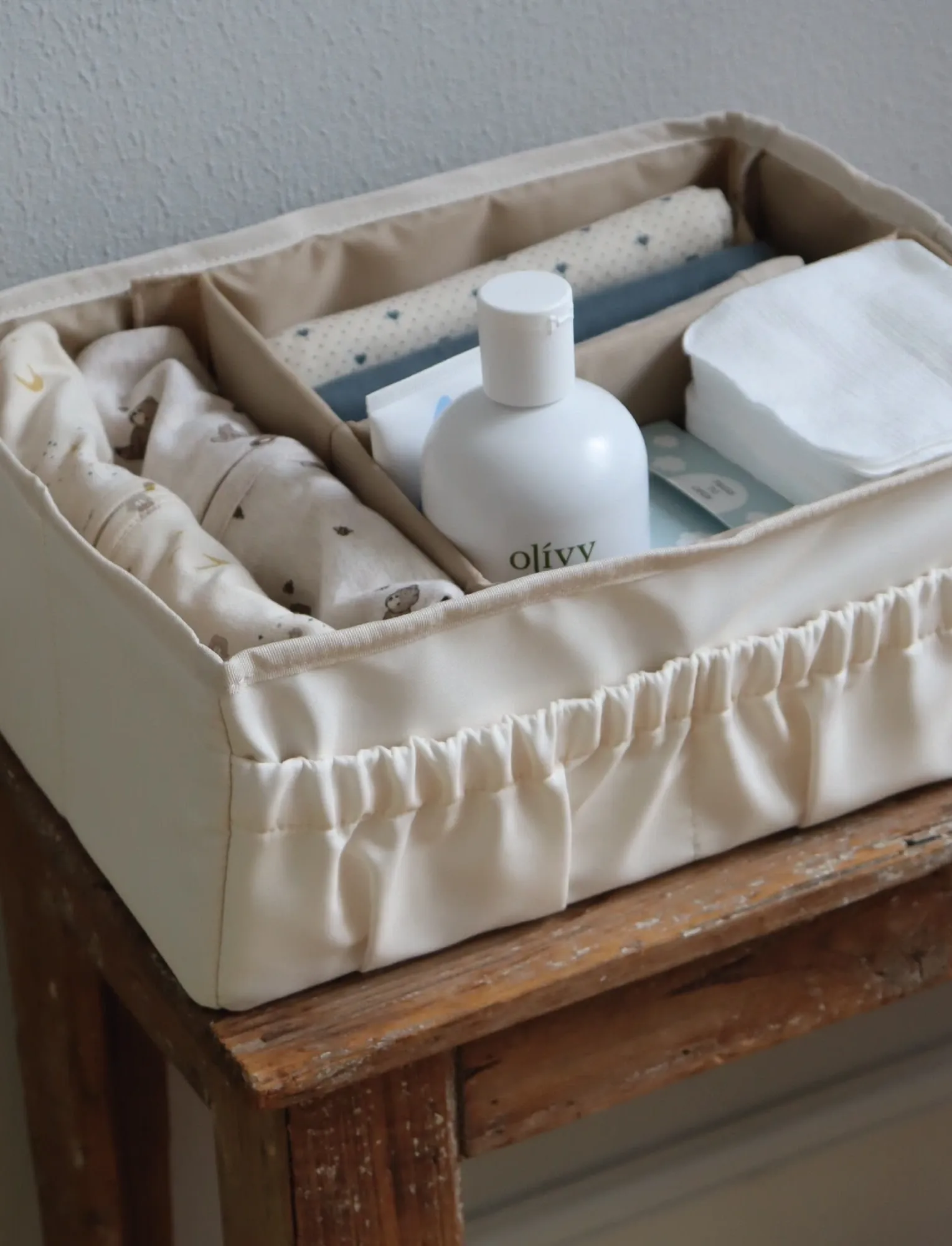 That's Mine - Lily nursing organizer - wickeltische - light creme - 3