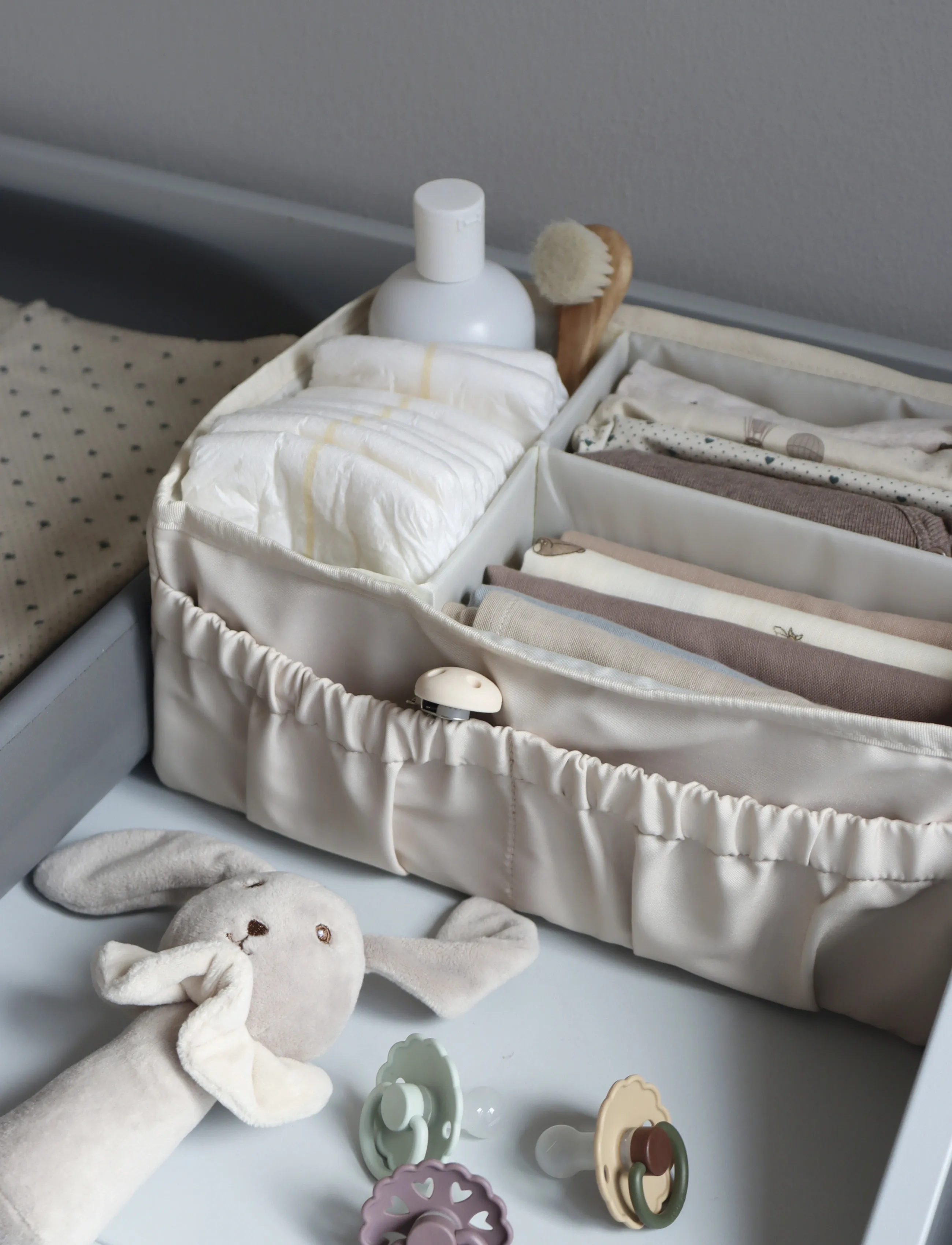 That's Mine Lily Nursing Organizer, 32X22X13 cm, Baby Beds & Accessories, Creme - Cot Organisers, Kinder