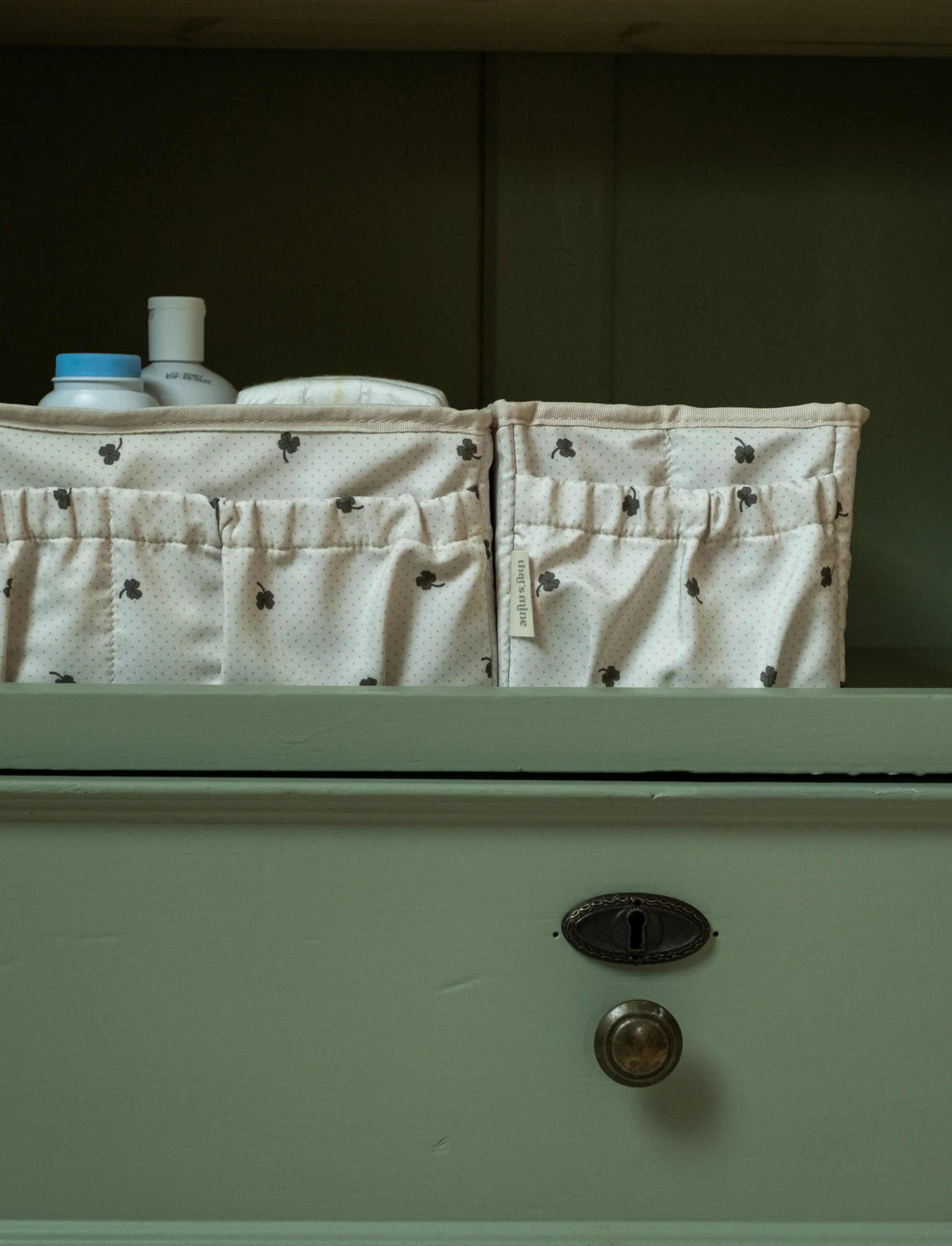 That's Mine Lucy Nursing Organizer, One Size, Baby Beds & Accessories, Creme - Cot Organisers, Kinder