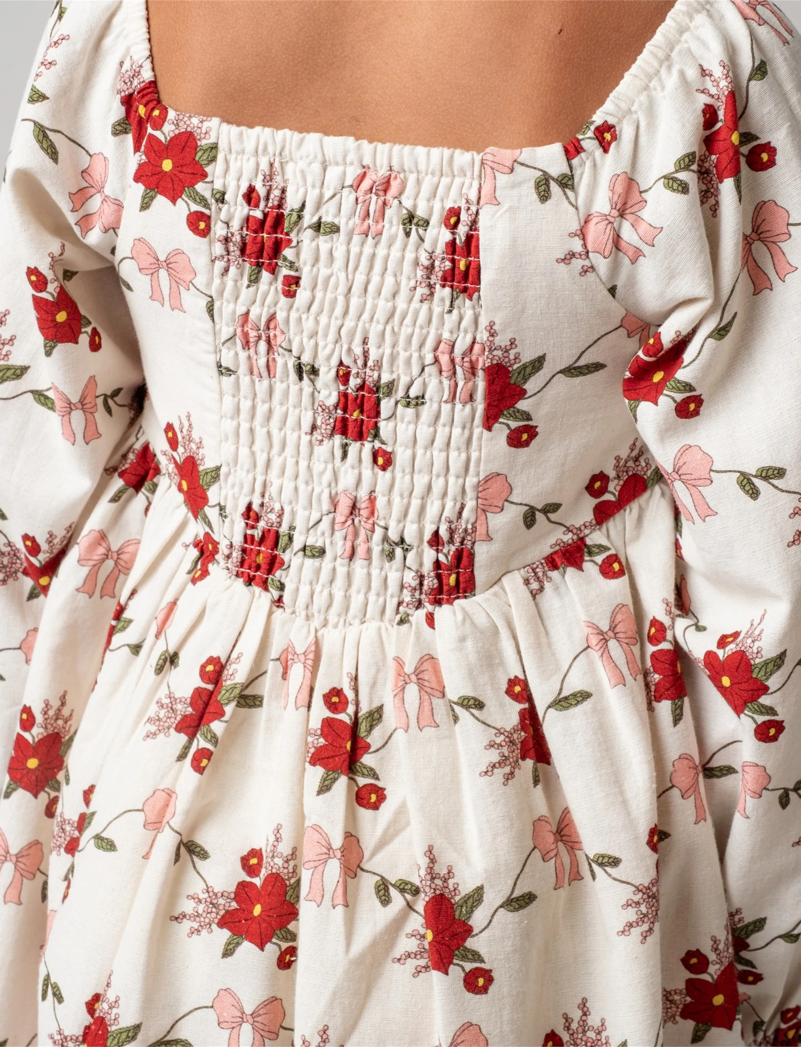 That's Mine - Sarah dress - pikkade varrukatega vabaajakleidid - flower vine - 3