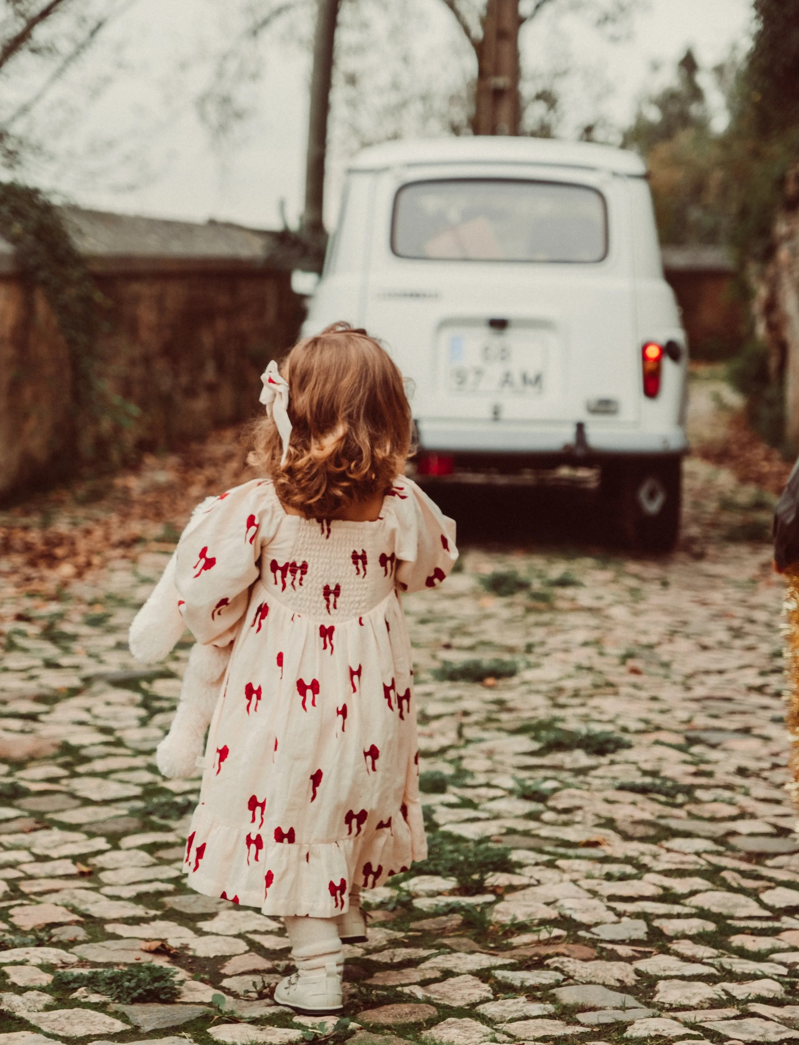 That's Mine - Sarah dress - pikkade varrukatega vabaaja kleidid - rouge boucle - 3