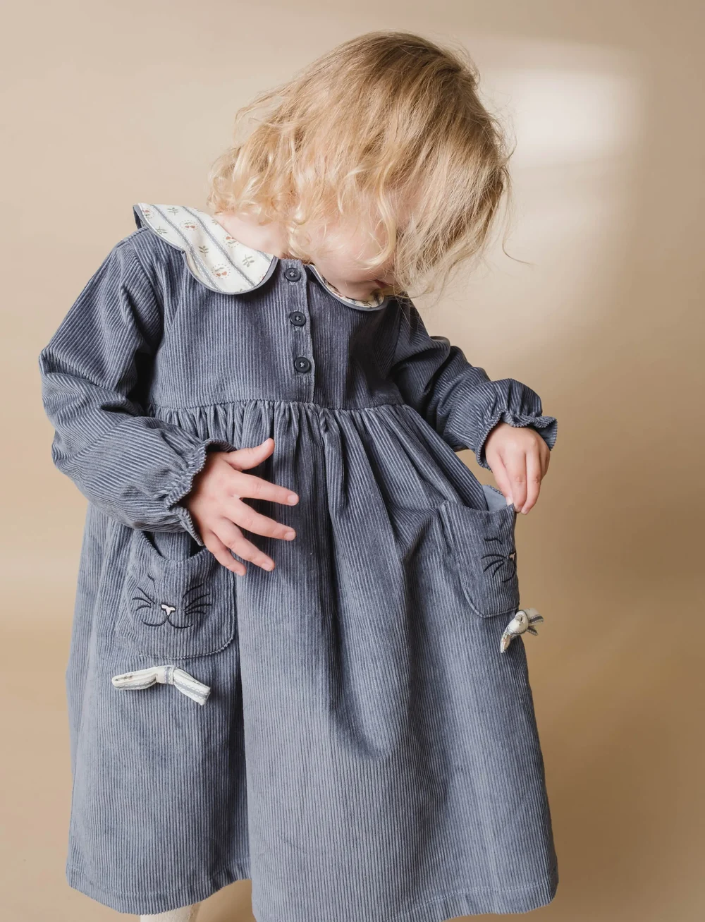 That's Mine - Rosalia dress - langärmelige freizeitkleider - flint stone - 4