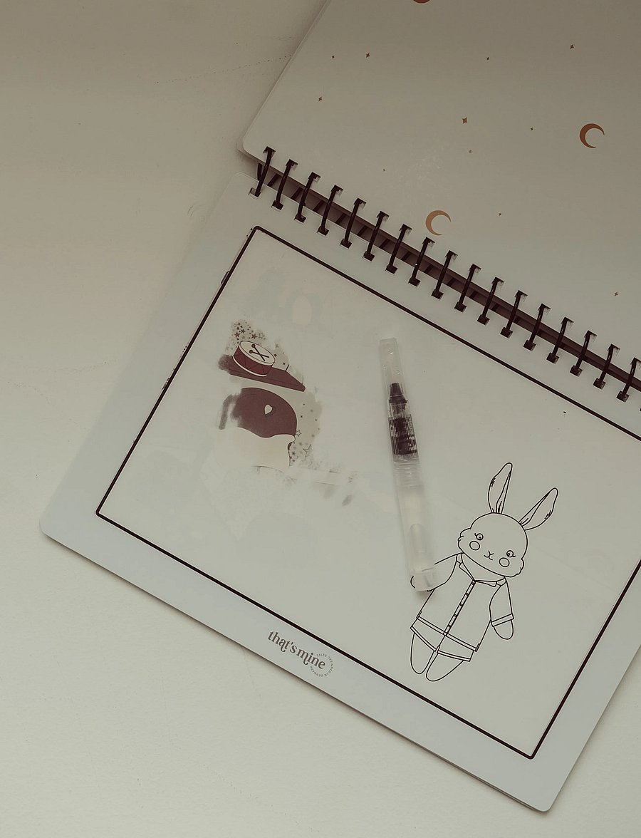 That's Mine - Drew water colouring book - målar- & pysselböcker - bunny - 3
