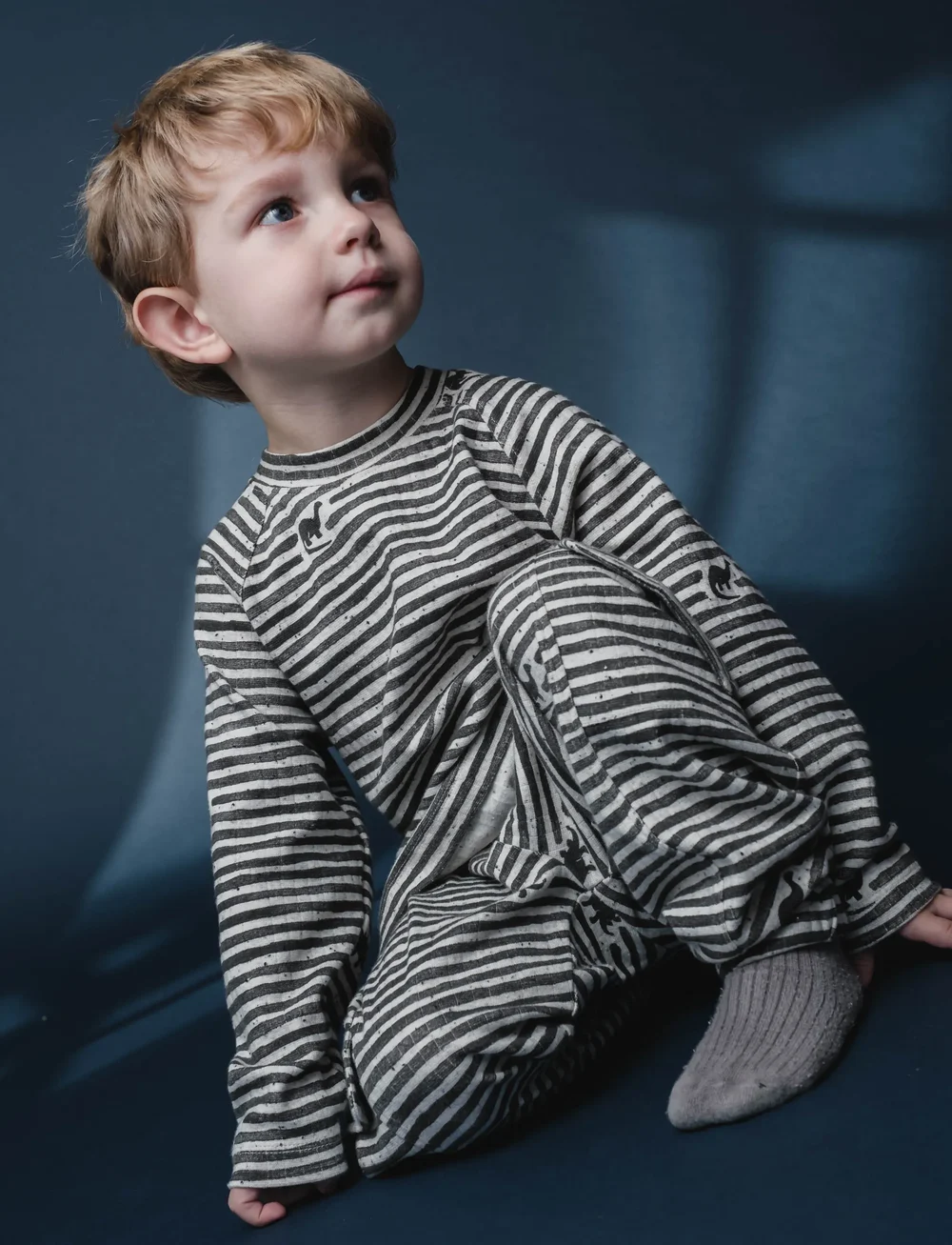 That's Mine - Arthur pants - babybyxor - mono dino stripe - 0