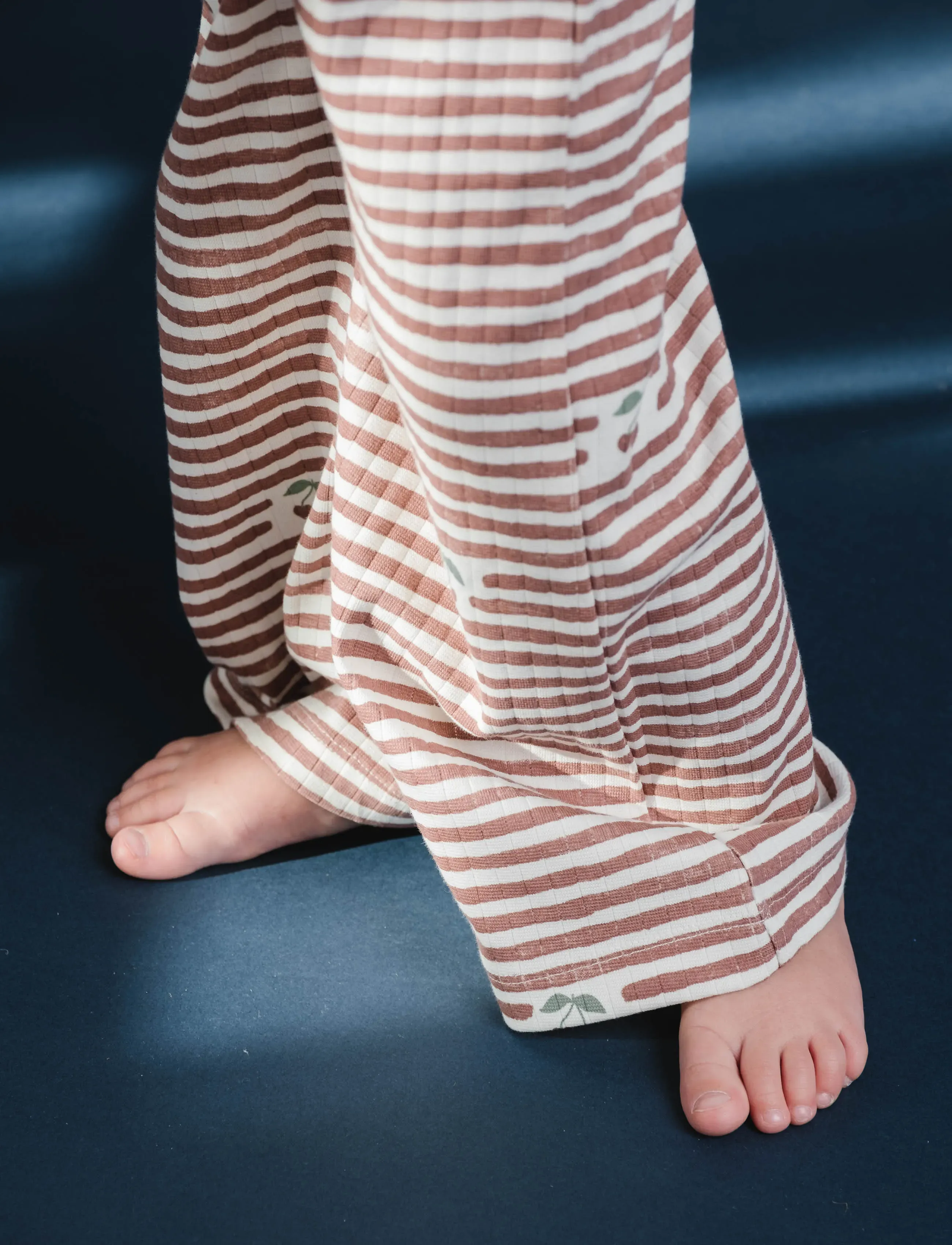 That's Mine - Juliane pants - sweatpants - love berry stripe - 2