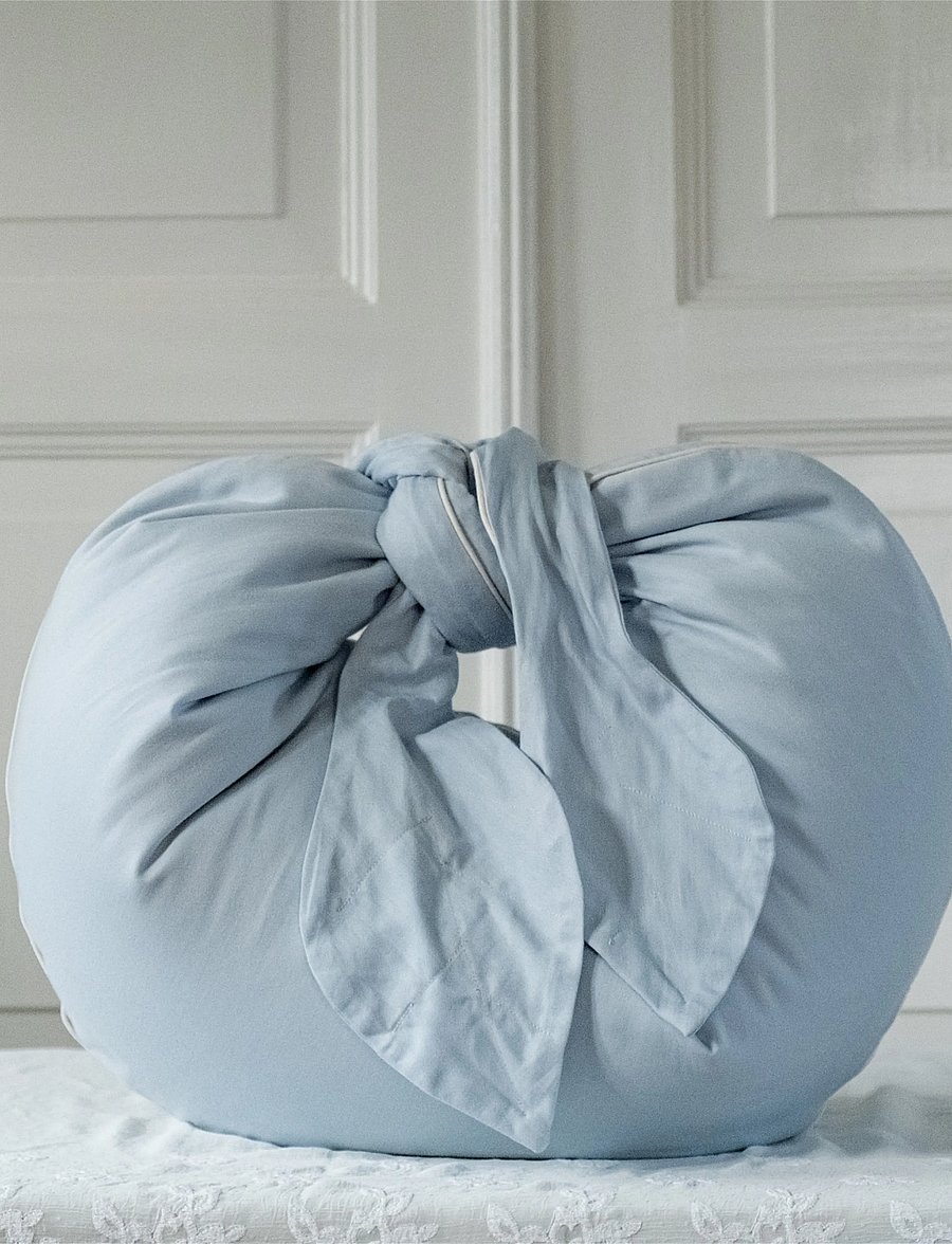 That's Mine - Moon nursing pillow sateen - stillkissen - baby blue - 3
