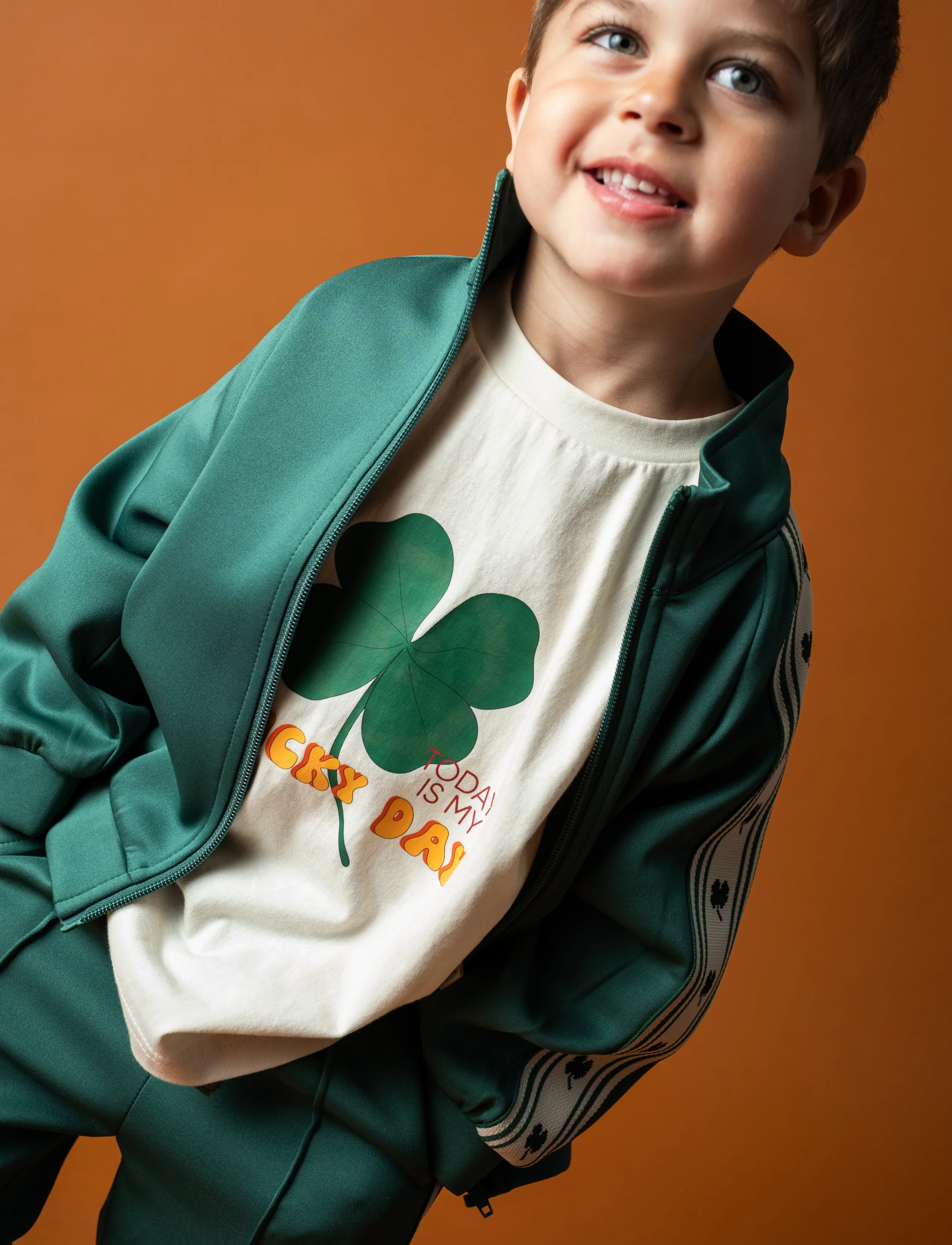 That's Mine Vilde oversized t-shirt - Toppar & T-shirts - LUCKY DAY / green