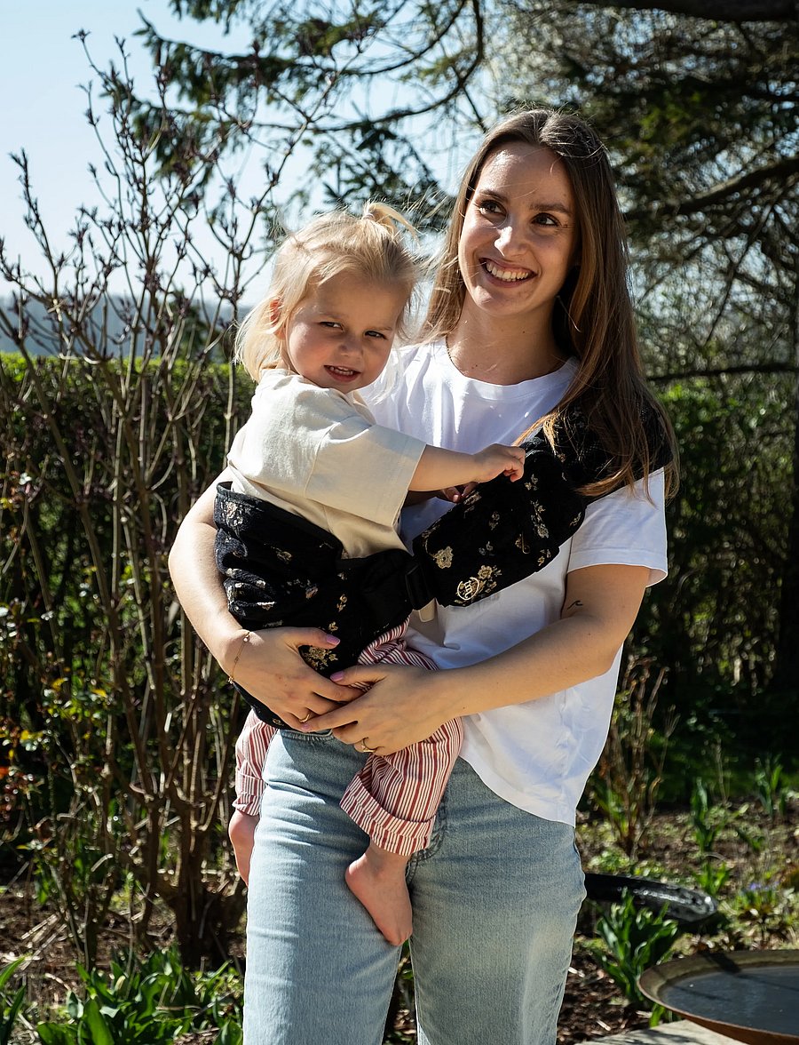 That's Mine - Alvo toddler carrier - hüftsitz - black beauty - 5