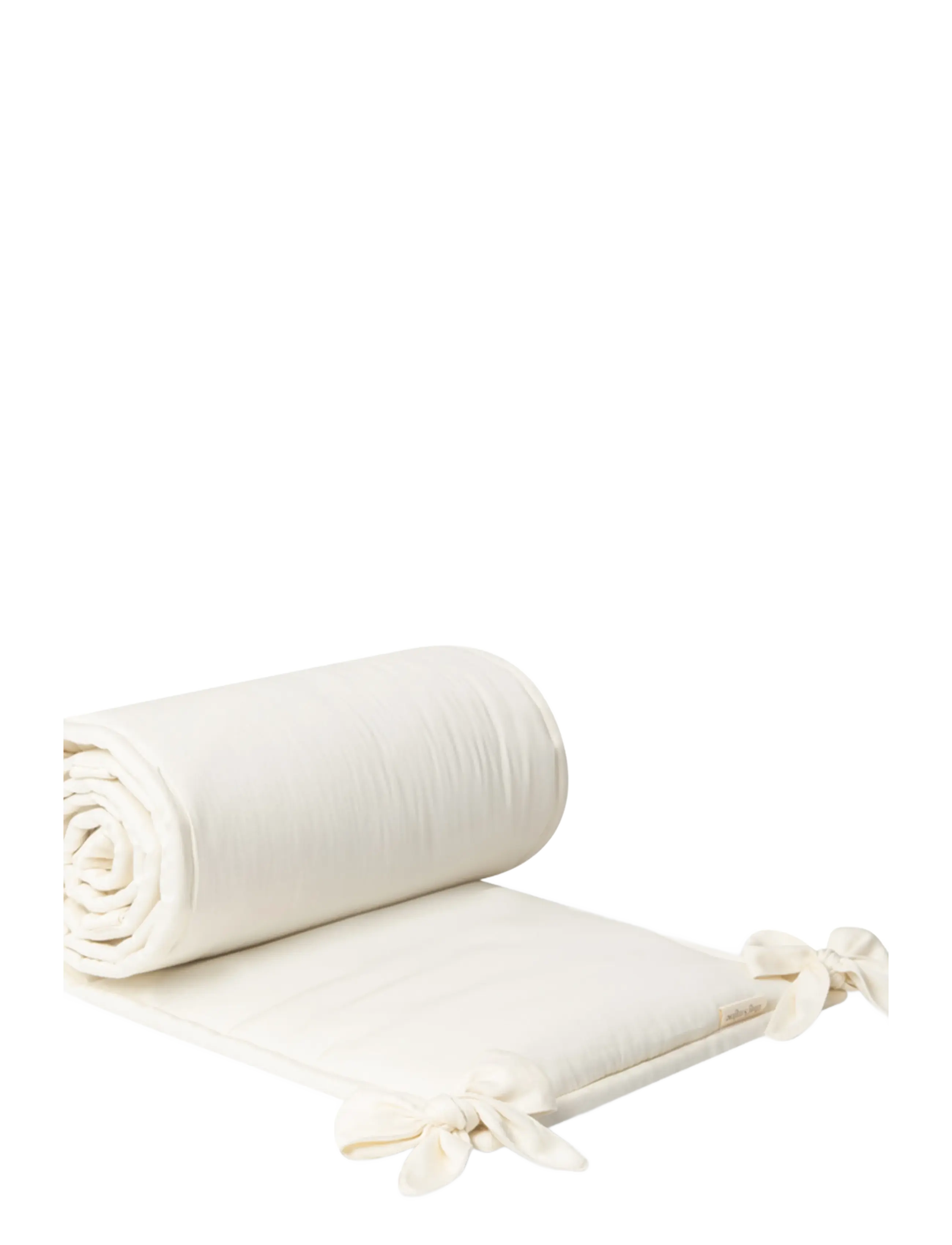 ANTIQUE WHITE