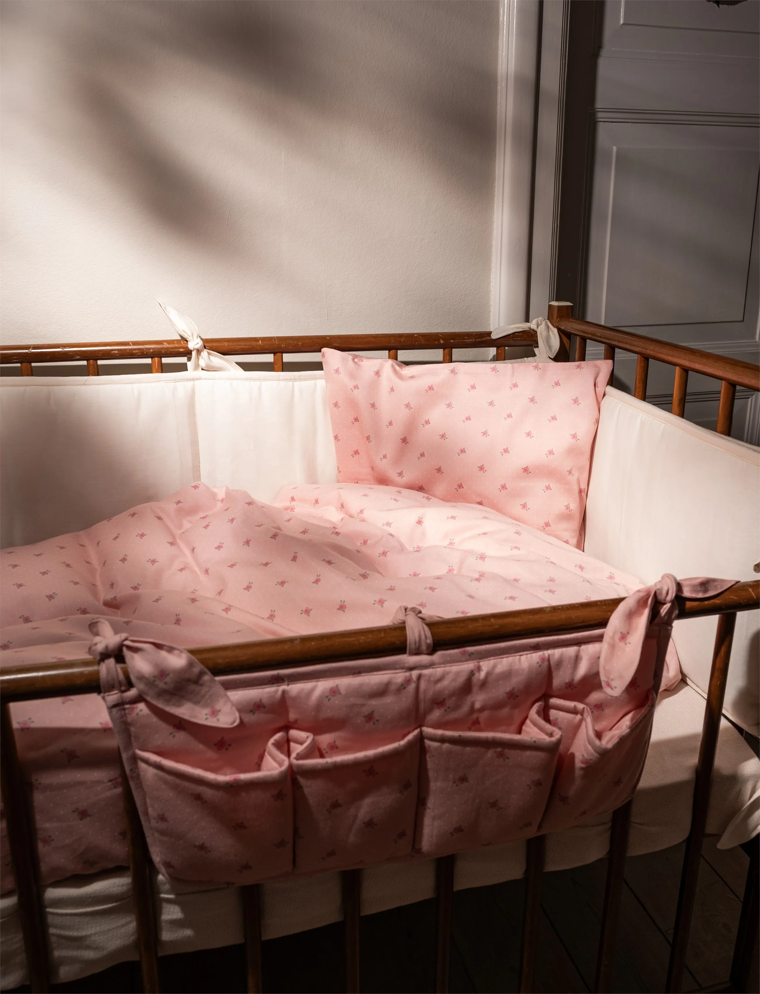 That's Mine - Lali bed pocket - cot organisers - tiny roses - 2
