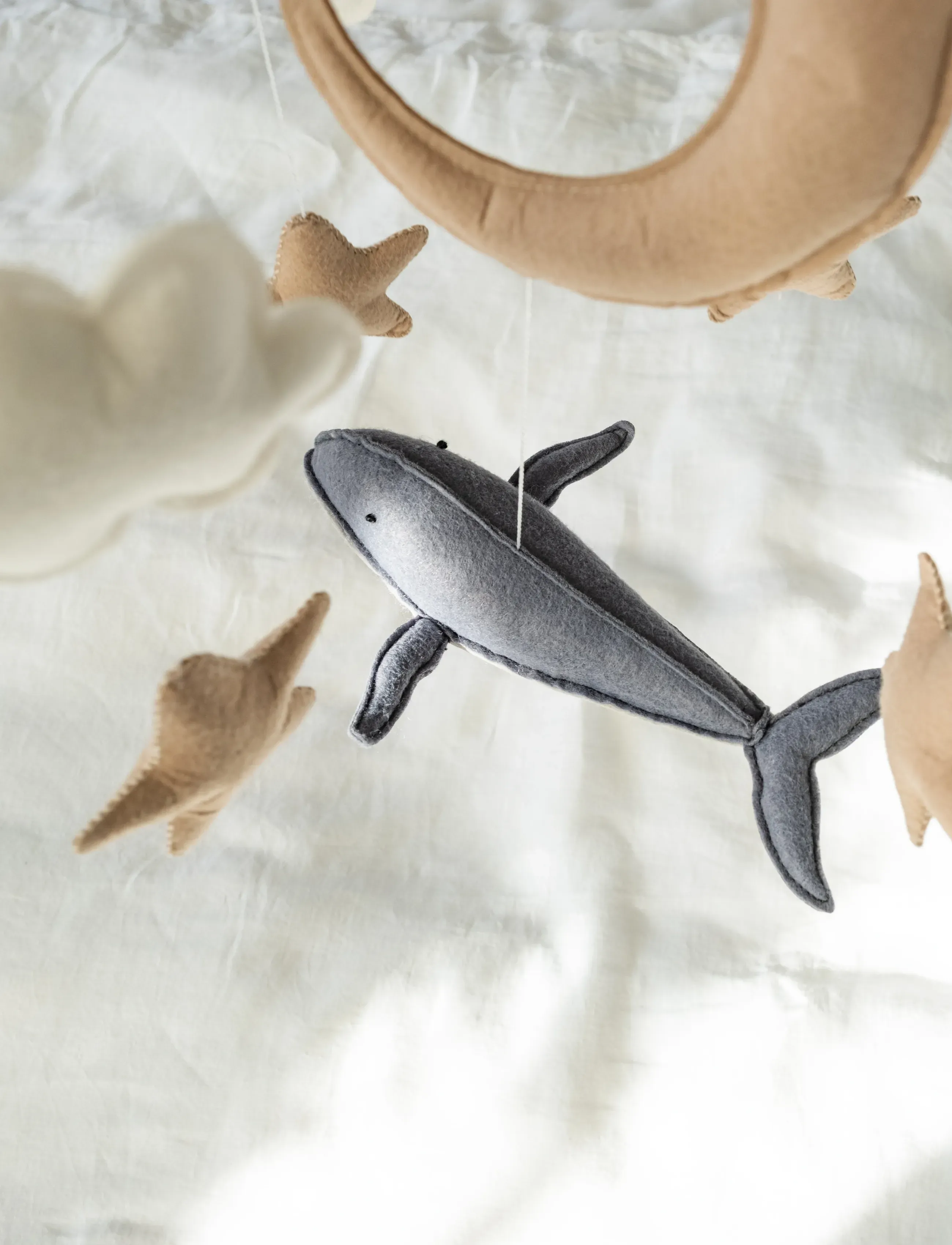 That's Mine - Whale mobile - hälli kohale riputatavad mänguasjad - whale - 2