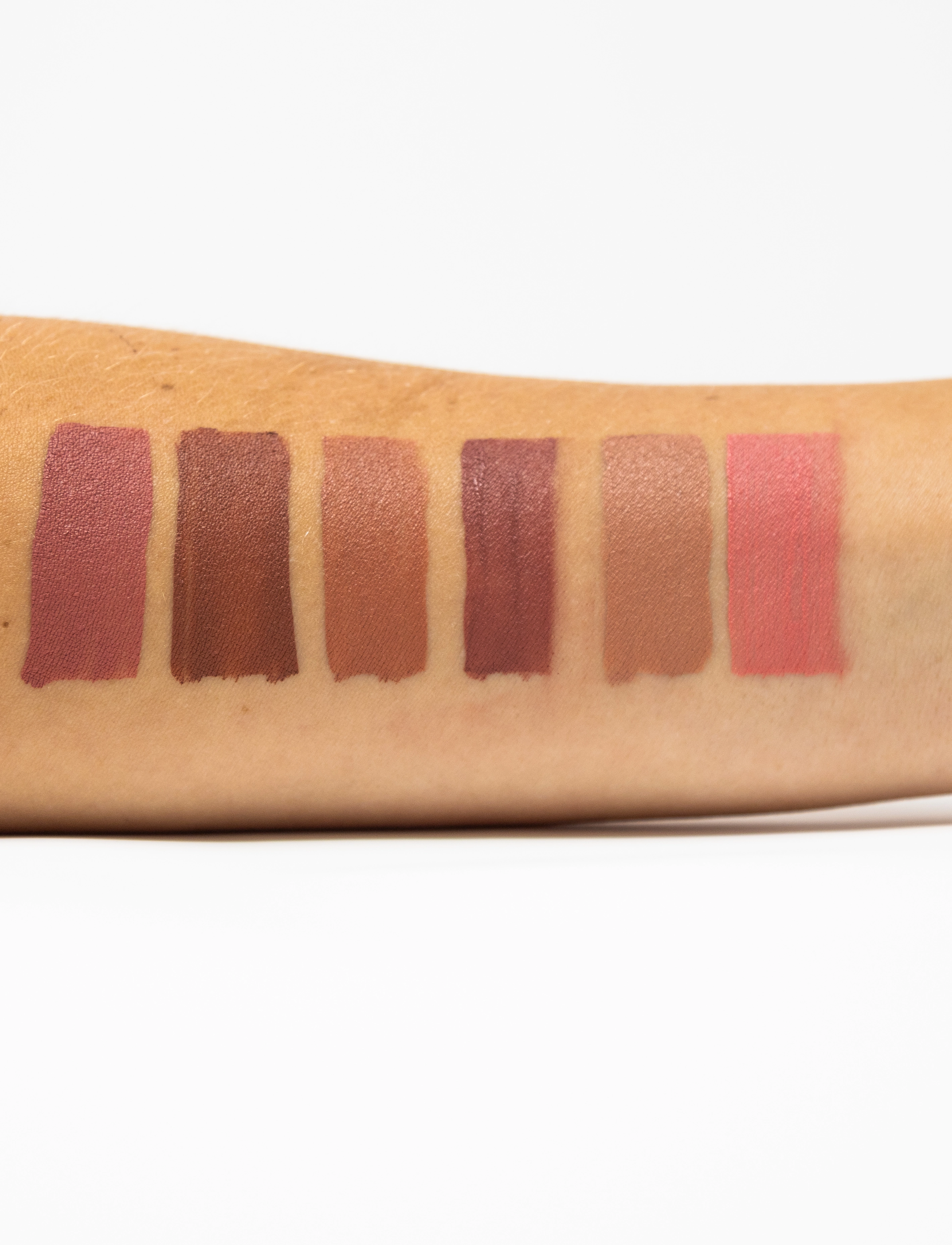 The Balm - Meet Matte Hughes 6pc Mini Kit - ms. nude york - 1