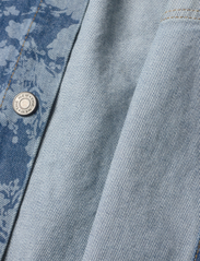 The New - TNFLORANA DENIM SHIRT - langermede skjorter - blue denim - 3