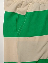 The New - TNJae UNI Shorts - treninginiai šortai - bright green - 2
