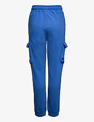 The New - TNRe:charge Cargo Sweatpants - spodnie dresowe - strong blue - 1