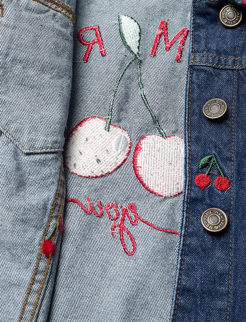 The New - TNNatalia Denim Jacket - denim jackets - medium blue denim emb - 3