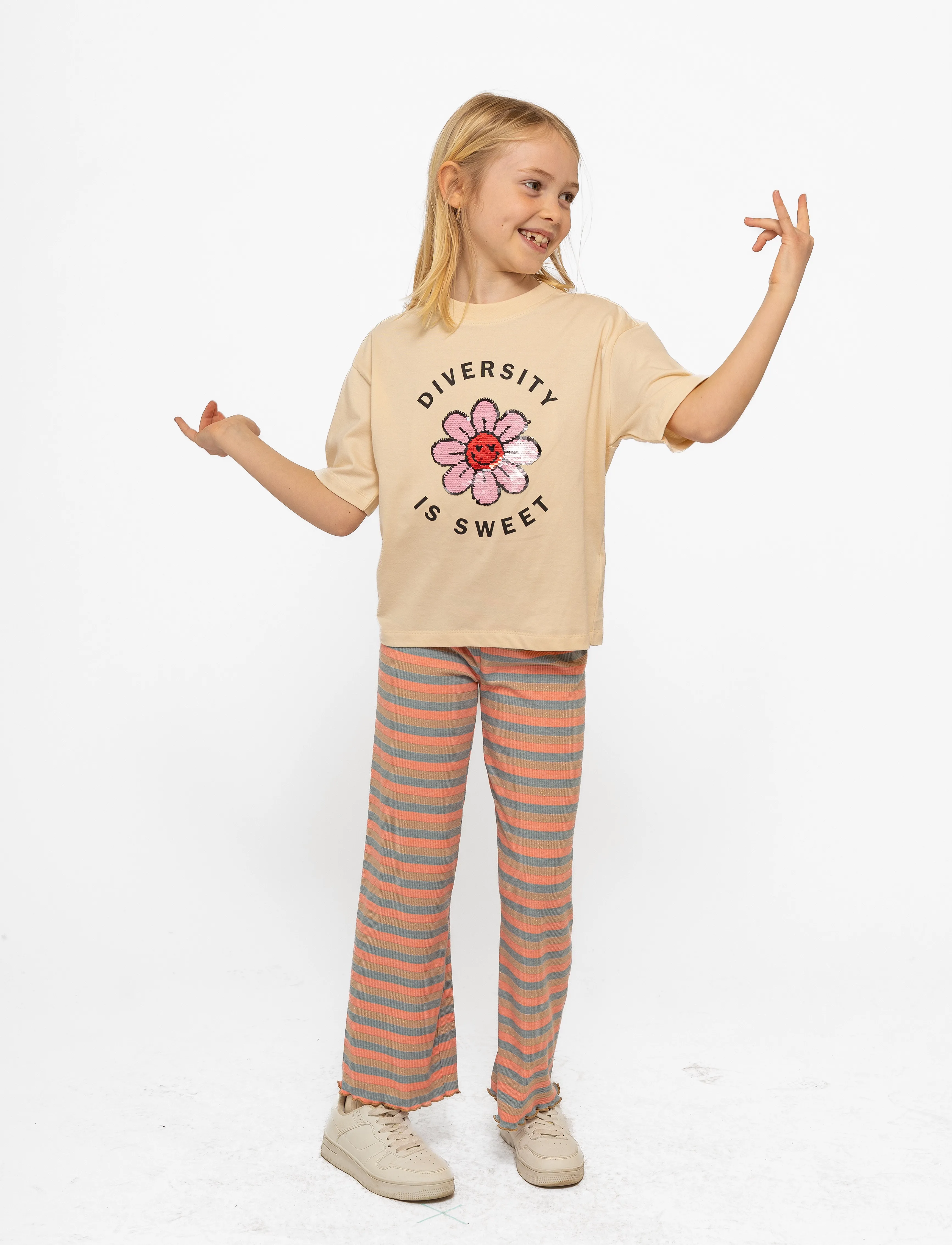 The New Tnninette Os S_S Tee, 146/152, White, T-Shirts > Kortærmede, Børn