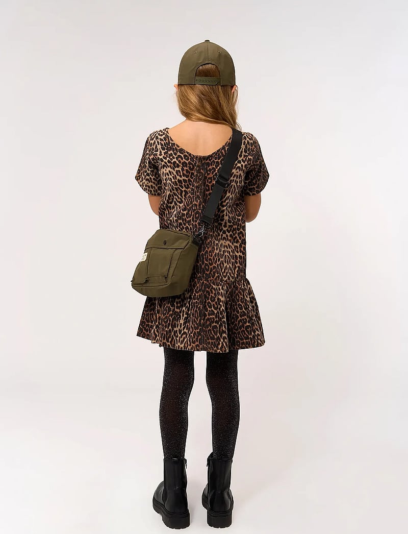 The New - TNPanya S_S Denim Dress - laisvalaikio suknelės trumpomis rankovėmis - feather gray aop - 3