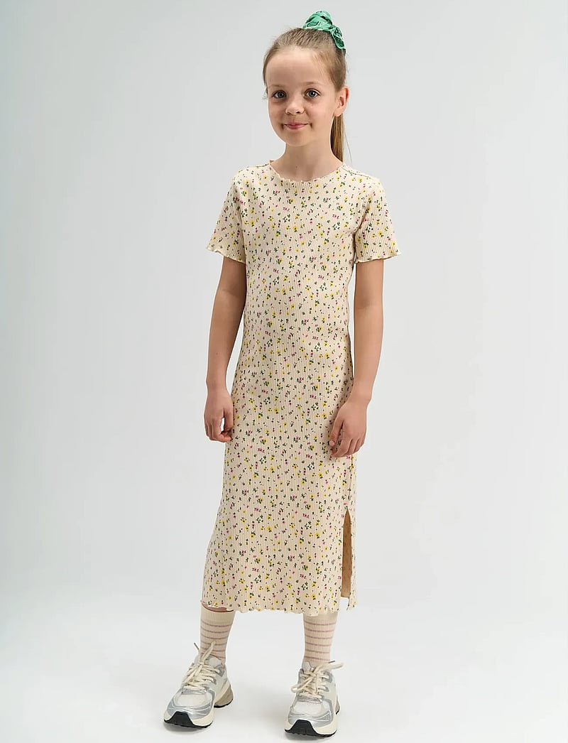 The New - TNSummer S_S Long Rib Dress - kurzärmelige freizeitkleider - gardenia aop - 3