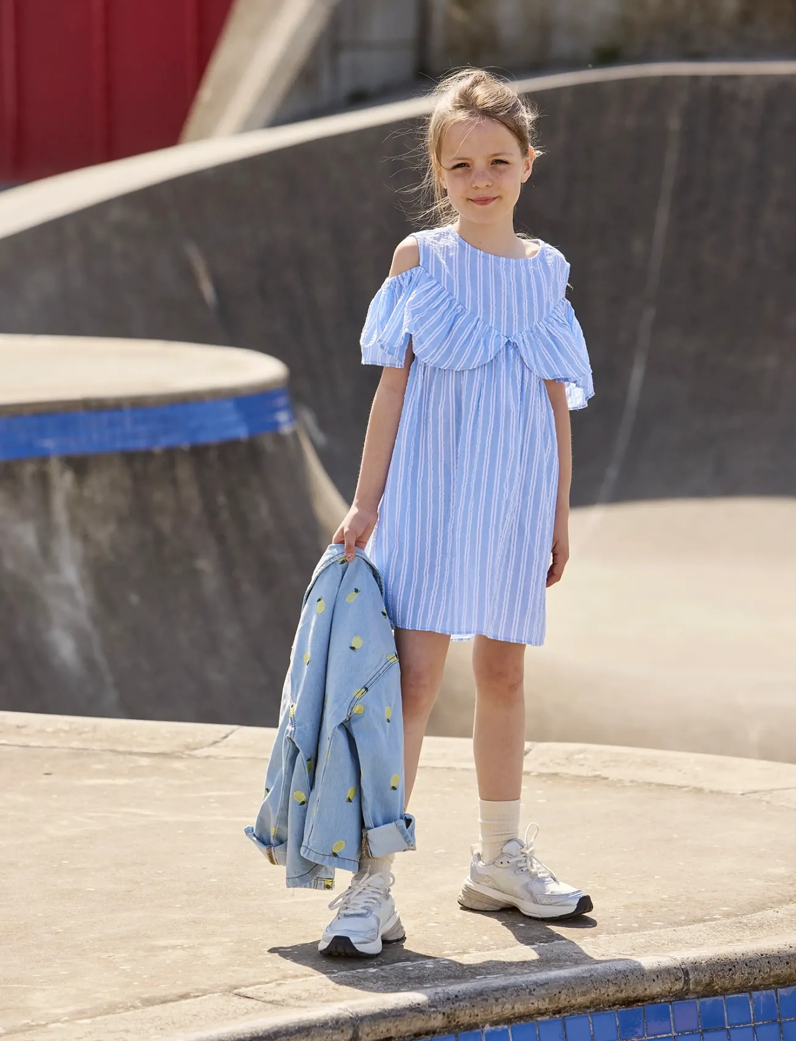 The New Tnshirley S_L Dress, Børn, Off Shoulder Stribet Kjole, Multi/mønstret, Str: 146/152