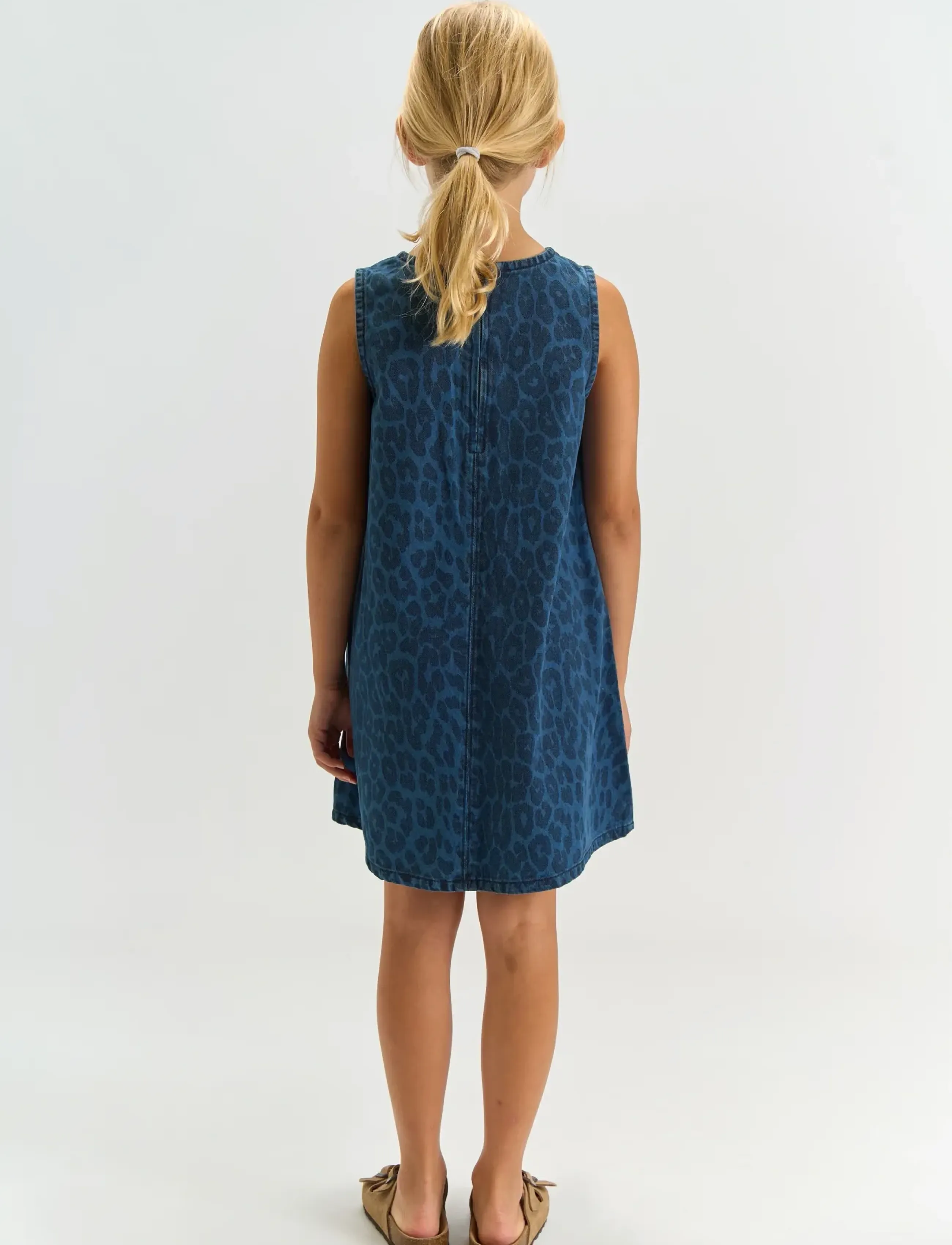 The New - TNPrima S_L Denim Dress - Ærmeløse hverdagskjoler - medium blue denim - 3