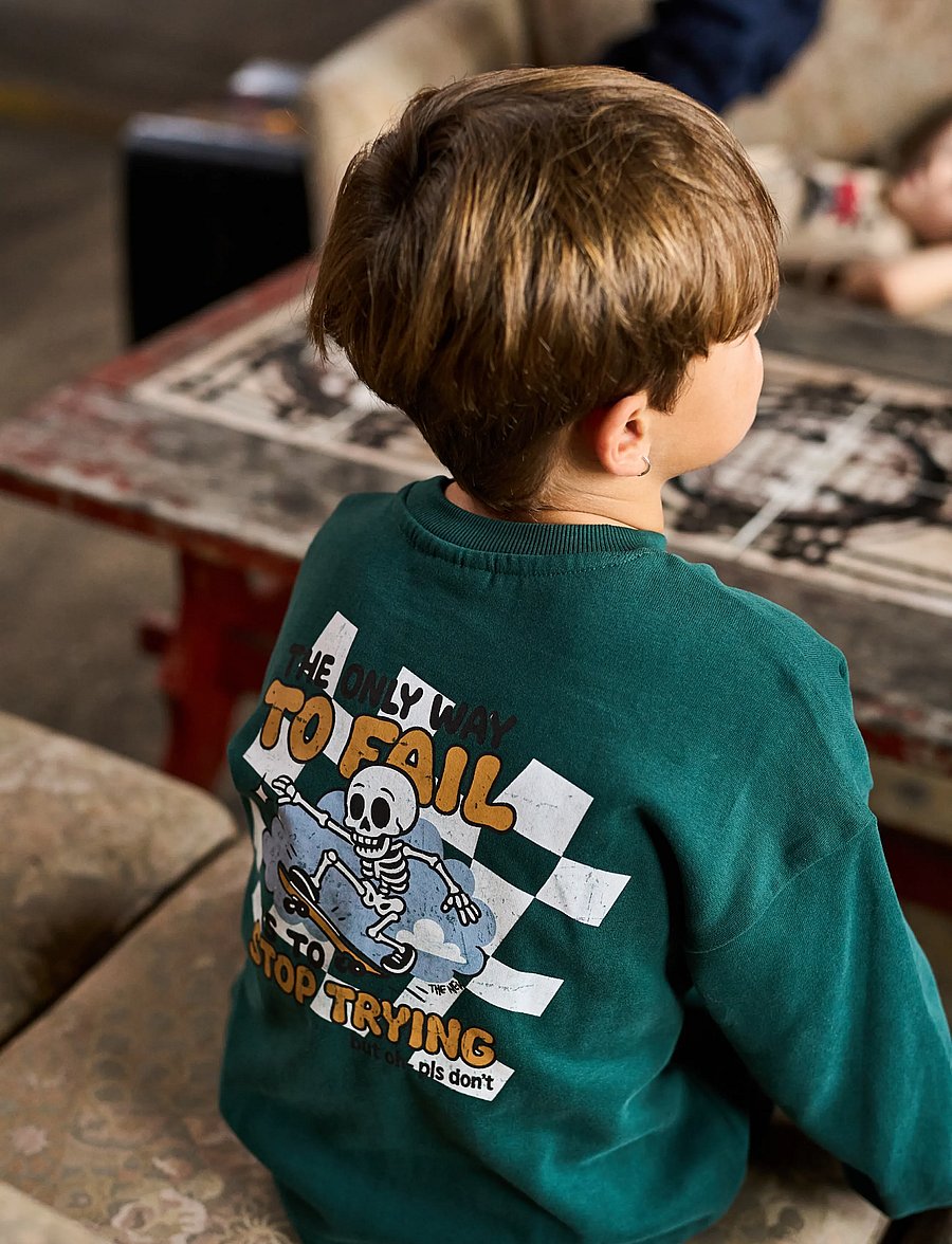The New - TNVirl Sweatshirt - sweatshirts - june bug - 2