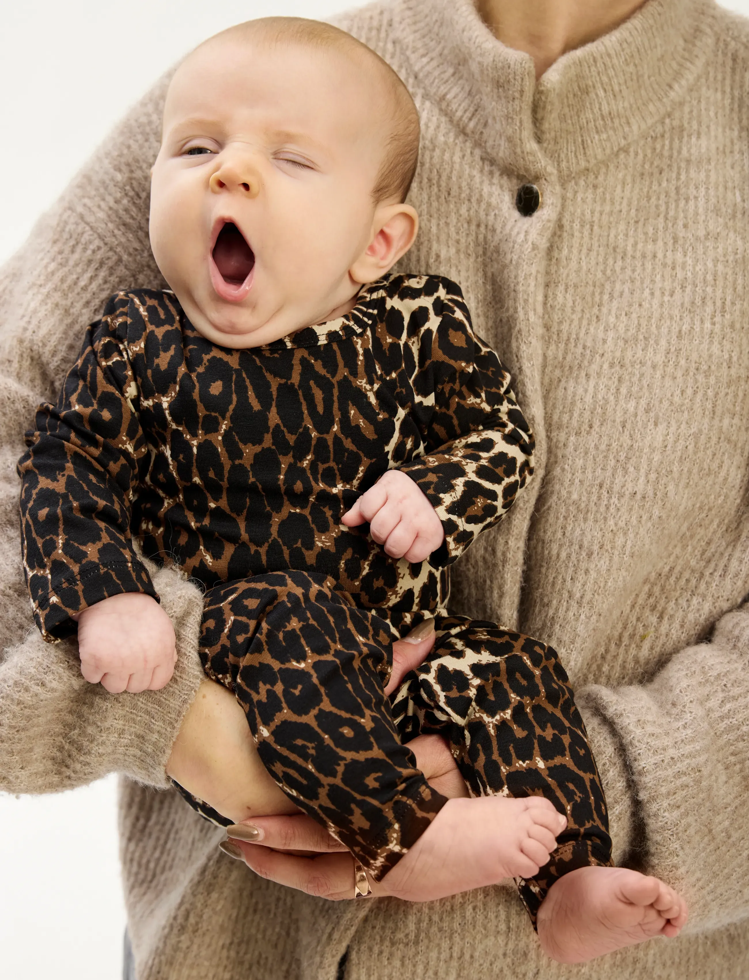 The New TNSBPenny Leggings - Hosen - FEATHER GRAY AOP / brown