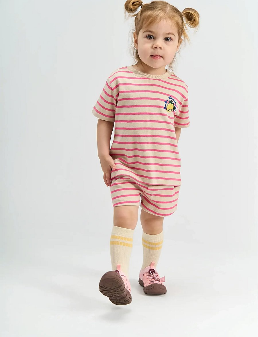 The New - TNSTSannah Shorts - sweatshorts - carmine rose striped - 0