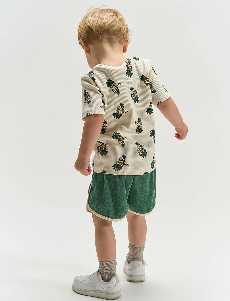The New - TNSTTerry Shorts - sweat shorts - posy green - 4