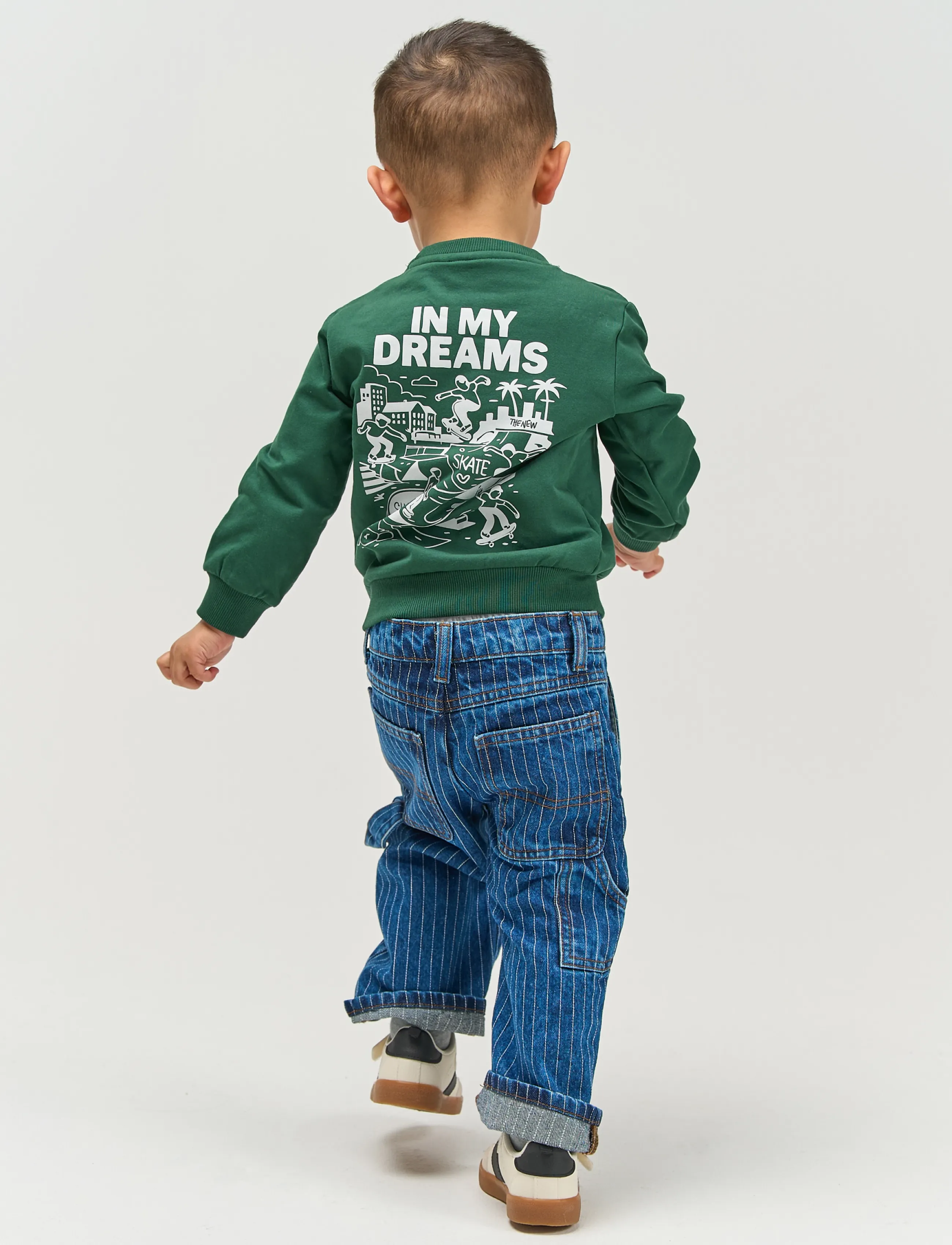 The New - TNSTVillers Sweatshirt - sweatshirts - june bug - 3