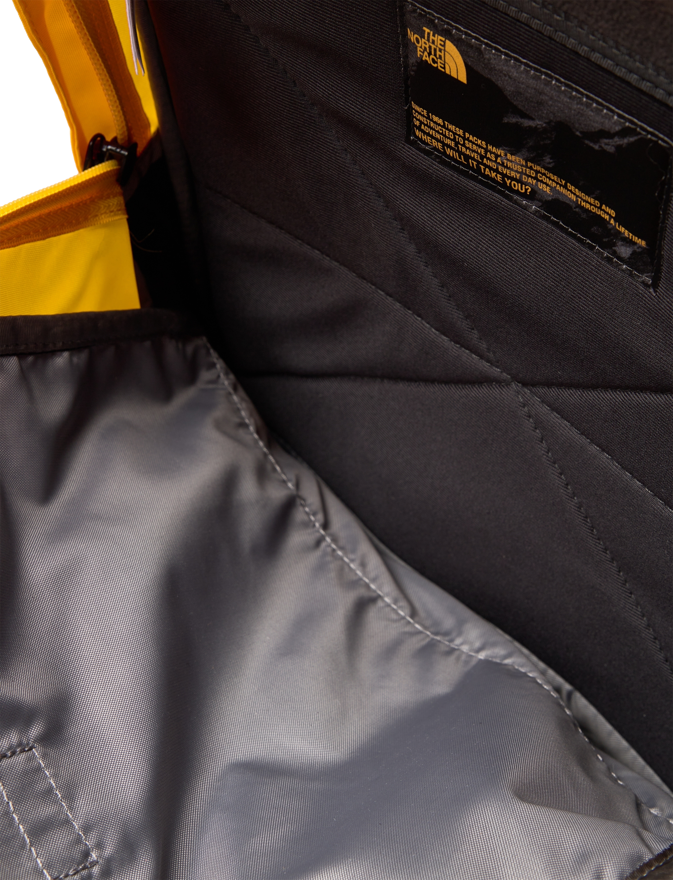 The North Face - BOREALIS CLASSIC - summit gold/tnf black - 3