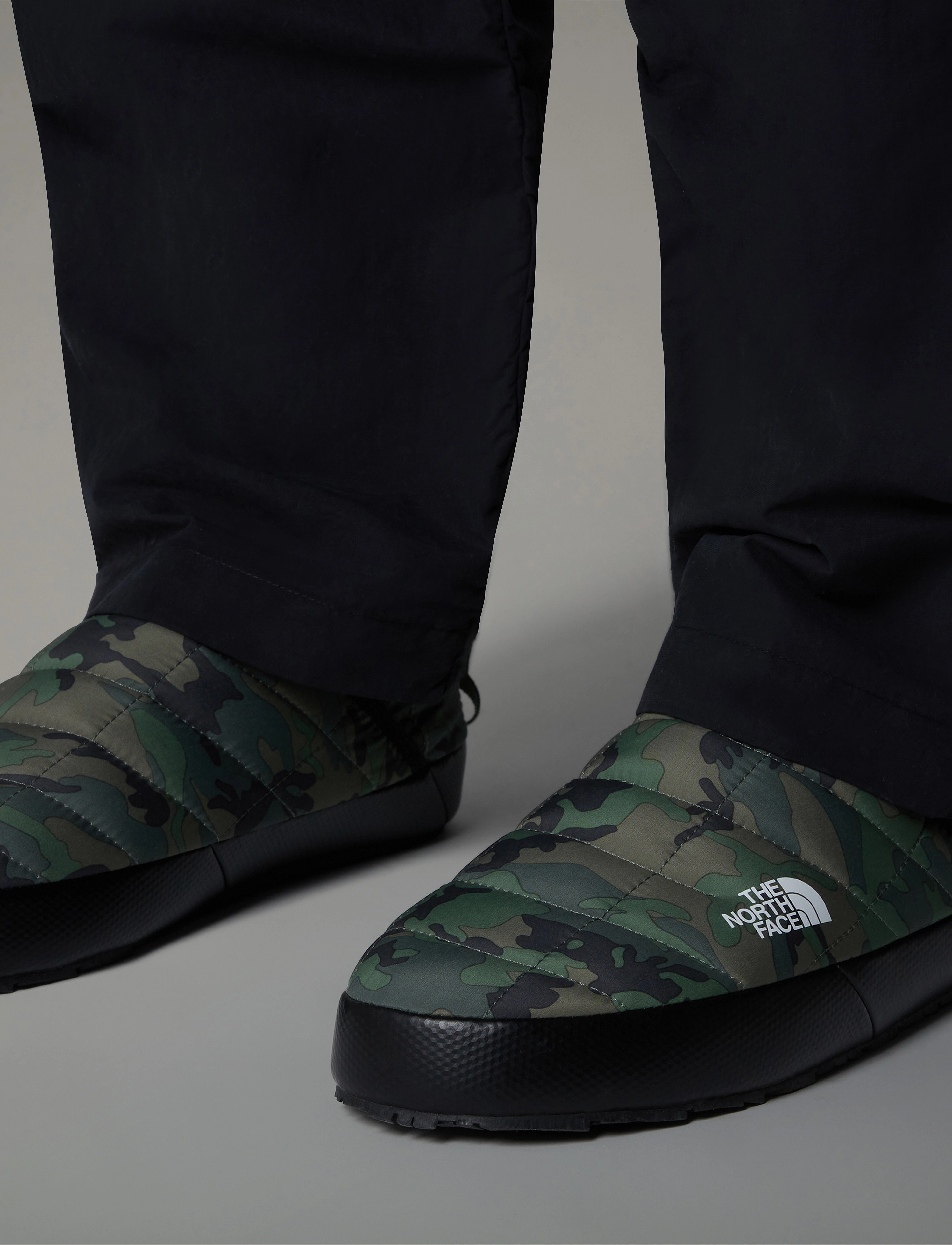 The North Face M Thermoball Traction Mule V, 44.5, Multi/patterned, Sport > Tøfler, Herre