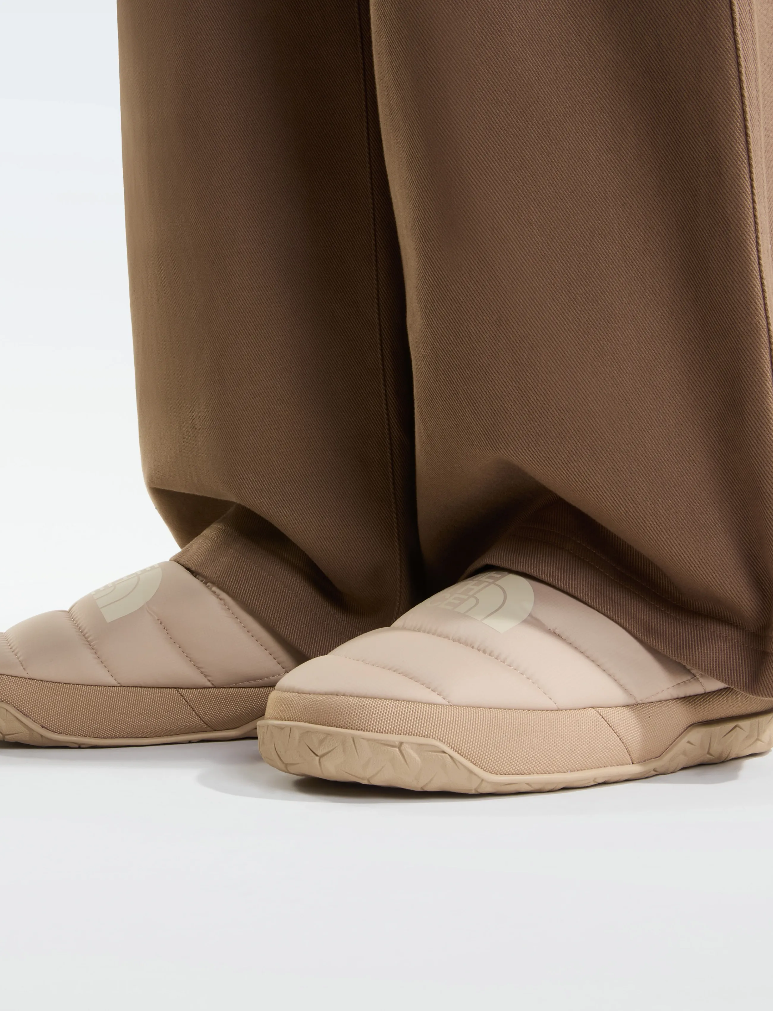 TIMELESS TAUPE/CALACATT